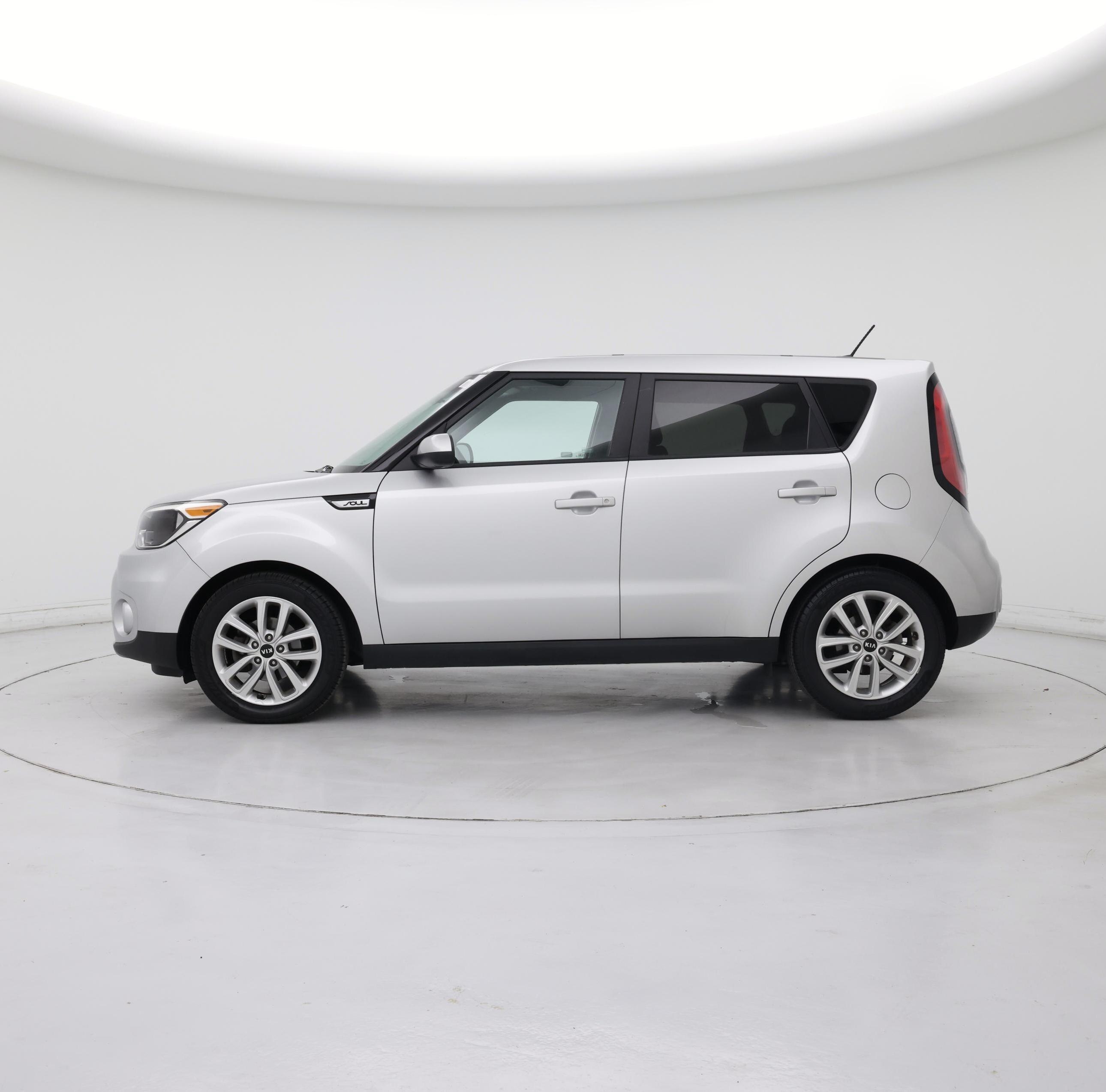 Thumbnail: 2019 Kia Soul - 3