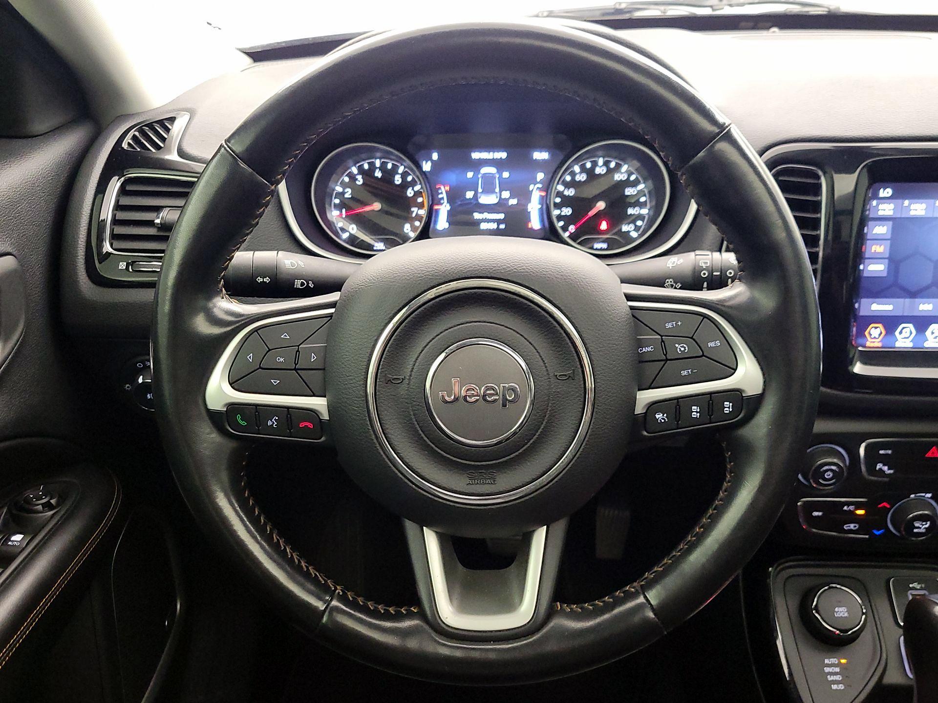 Thumbnail: 2021 Jeep Compass - 10