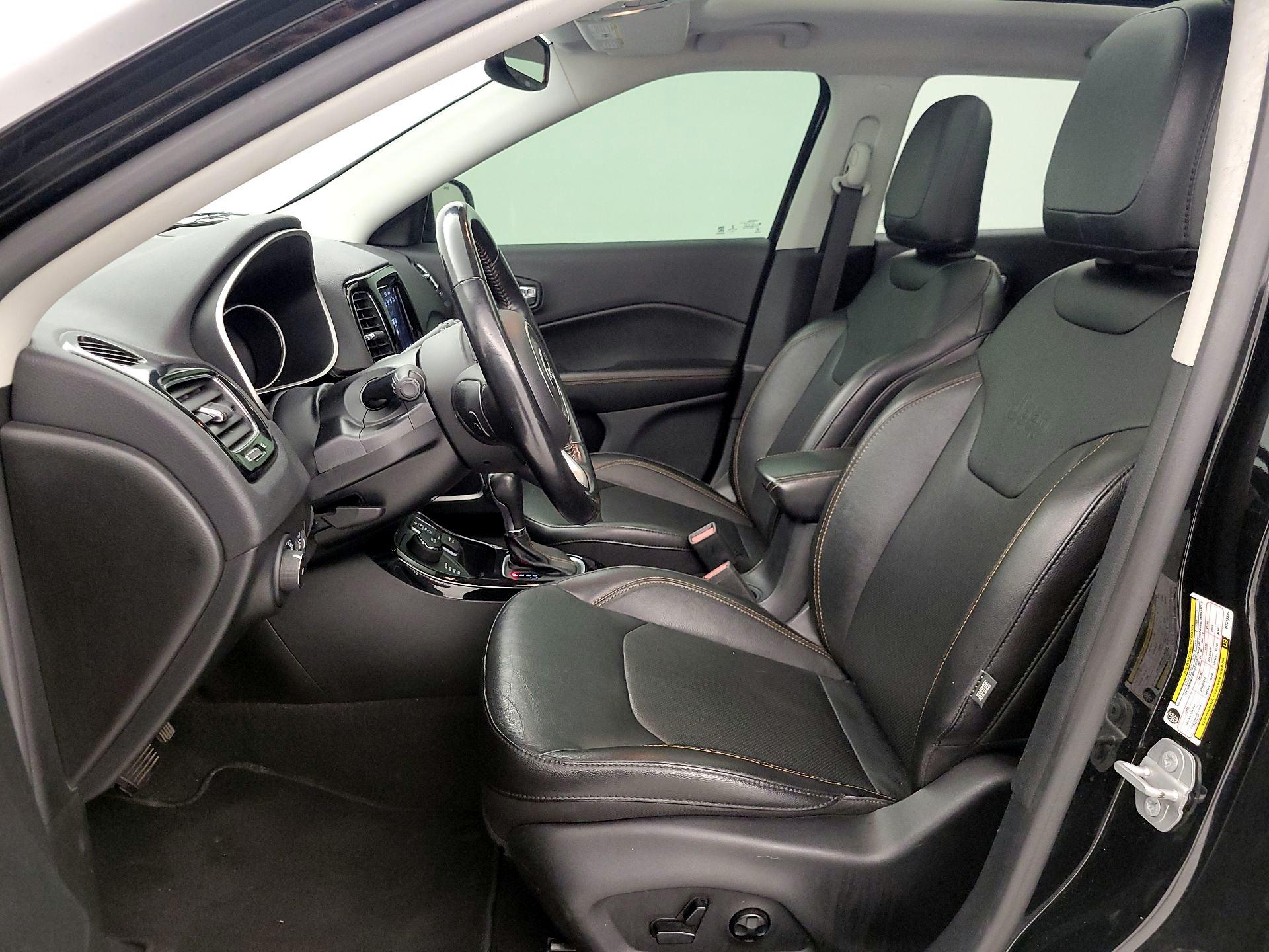 Thumbnail: 2021 Jeep Compass - 11