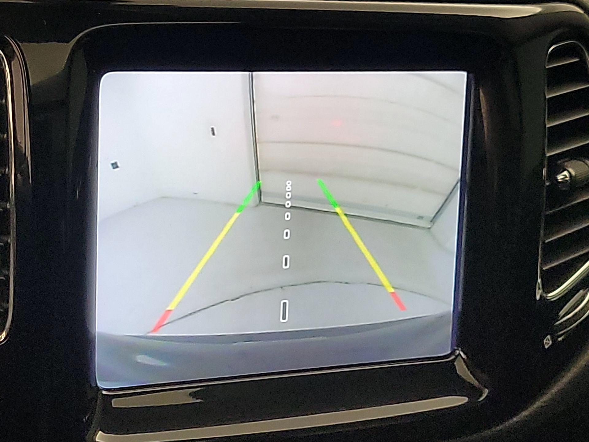 Thumbnail: 2021 Jeep Compass - 14