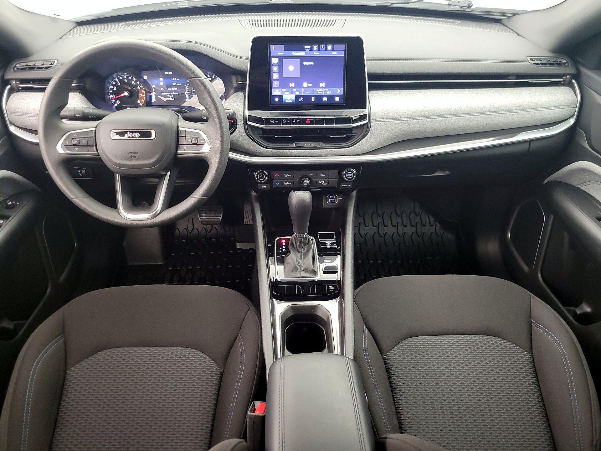 Thumbnail: 2025 Jeep Compass - 9