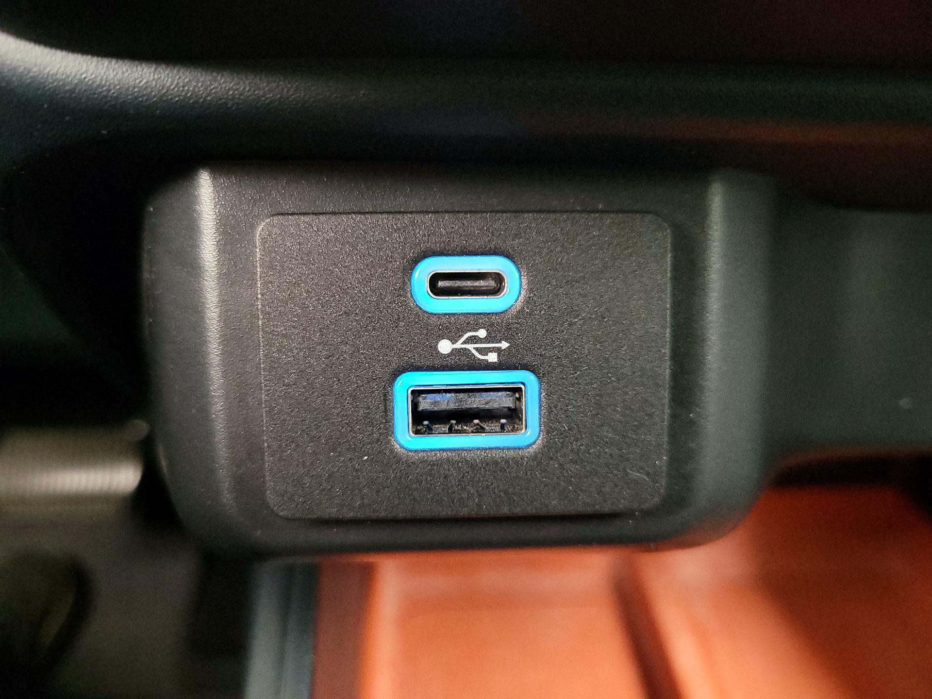 Thumbnail: 2022 Ford Maverick - 18