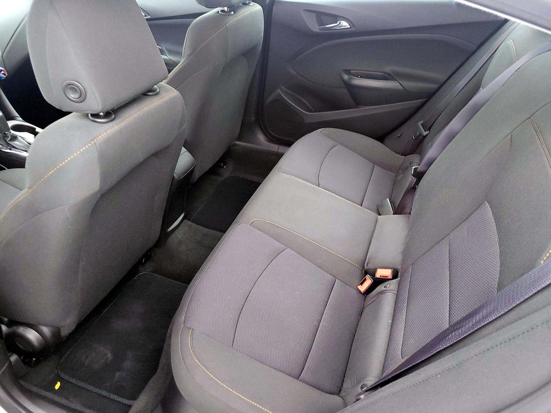 Thumbnail: 2017 Chevrolet Cruze - 19