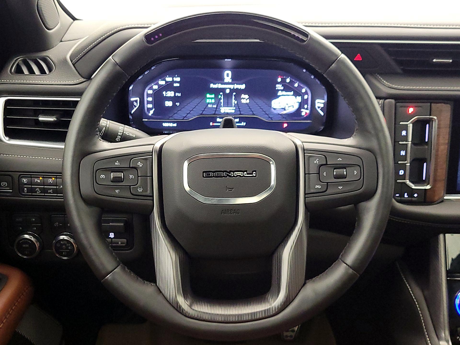 Thumbnail: 2023 GMC Yukon XL - 10