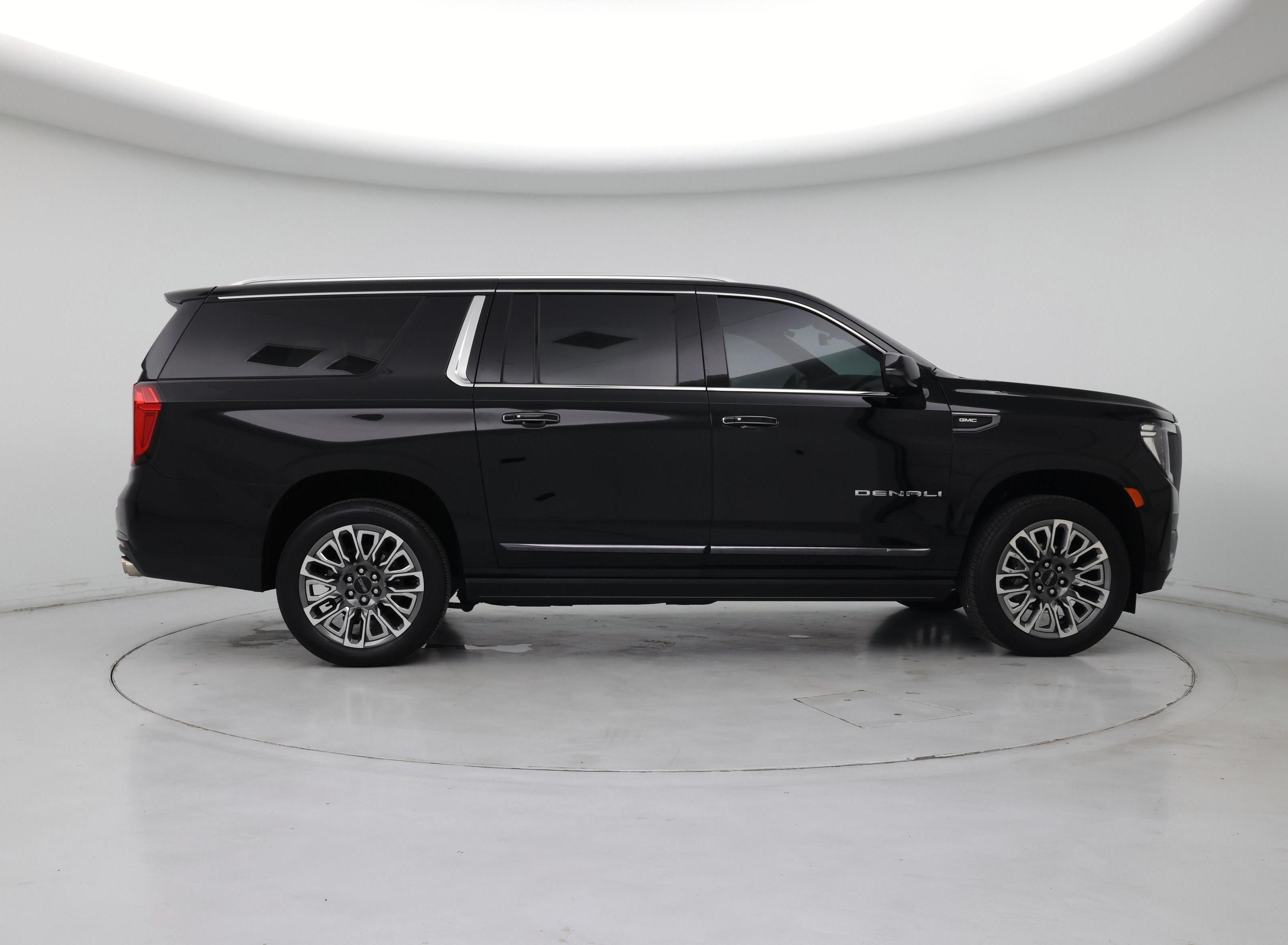 Thumbnail: 2023 GMC Yukon XL - 7