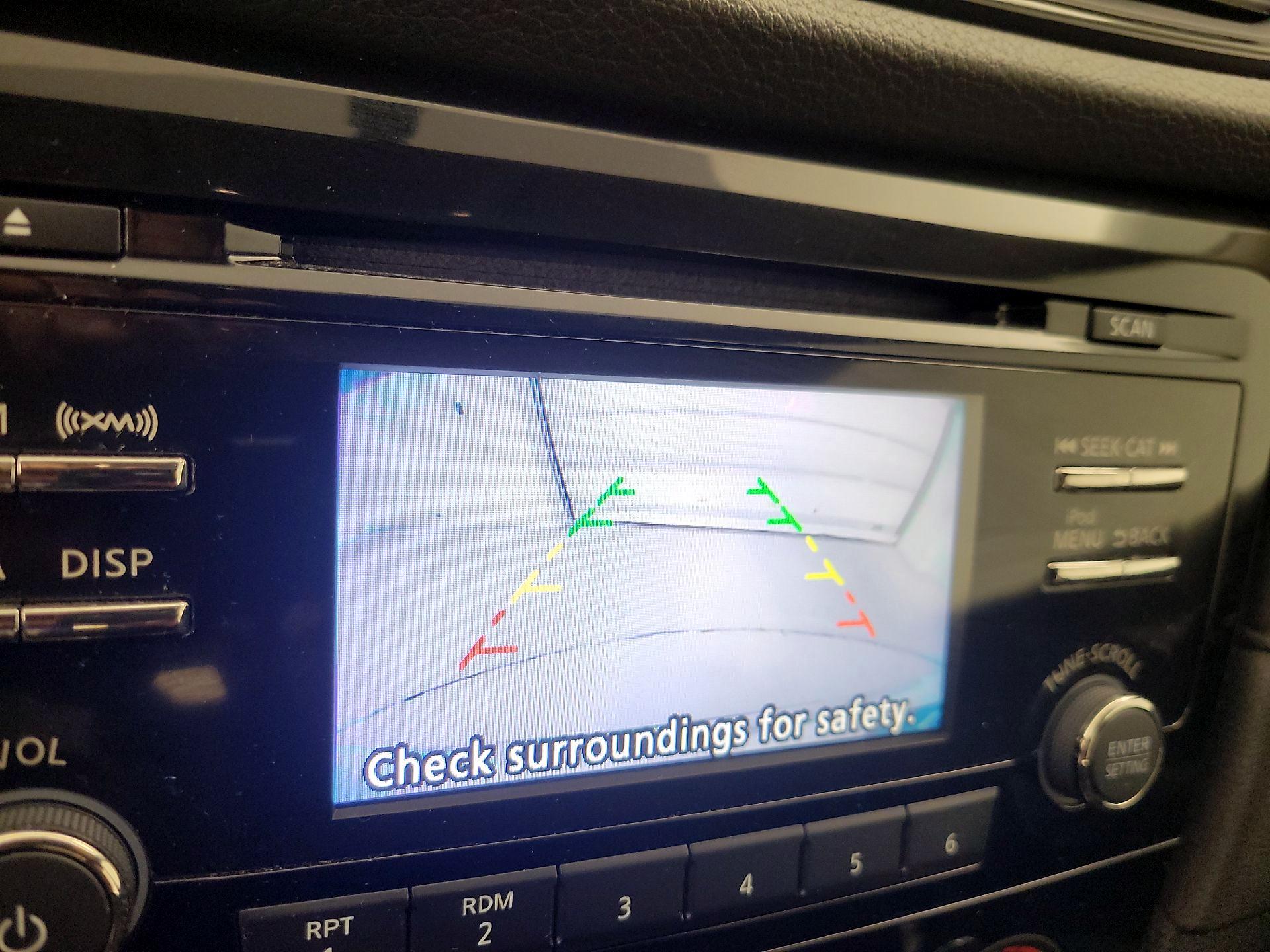 Thumbnail: 2017 Nissan Rogue - 14