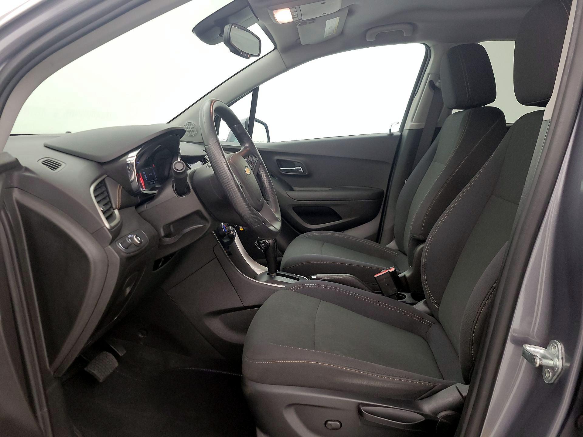 Thumbnail: 2020 Chevrolet Trax - 11