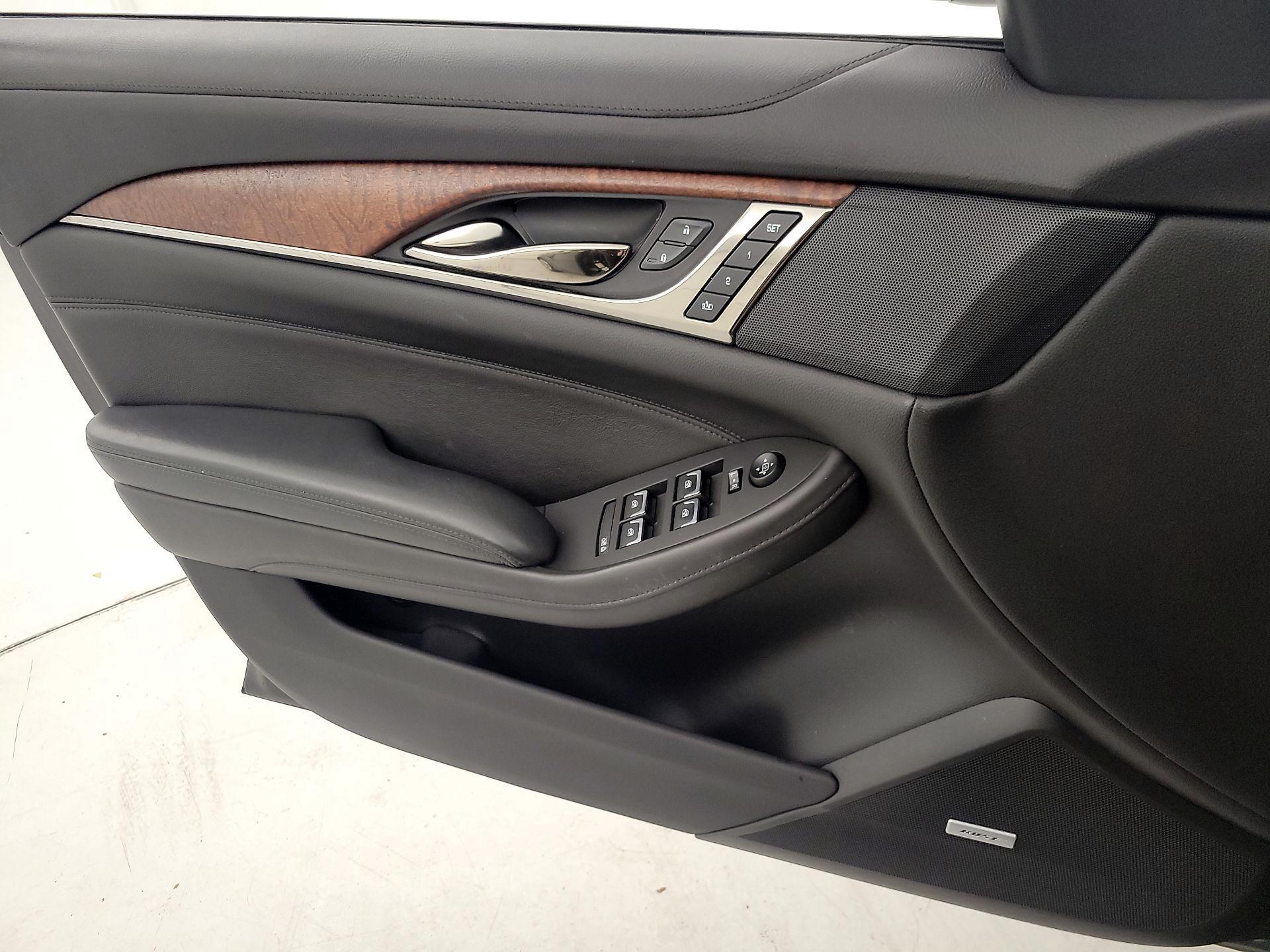 Thumbnail: 2019 Cadillac CTS - 12