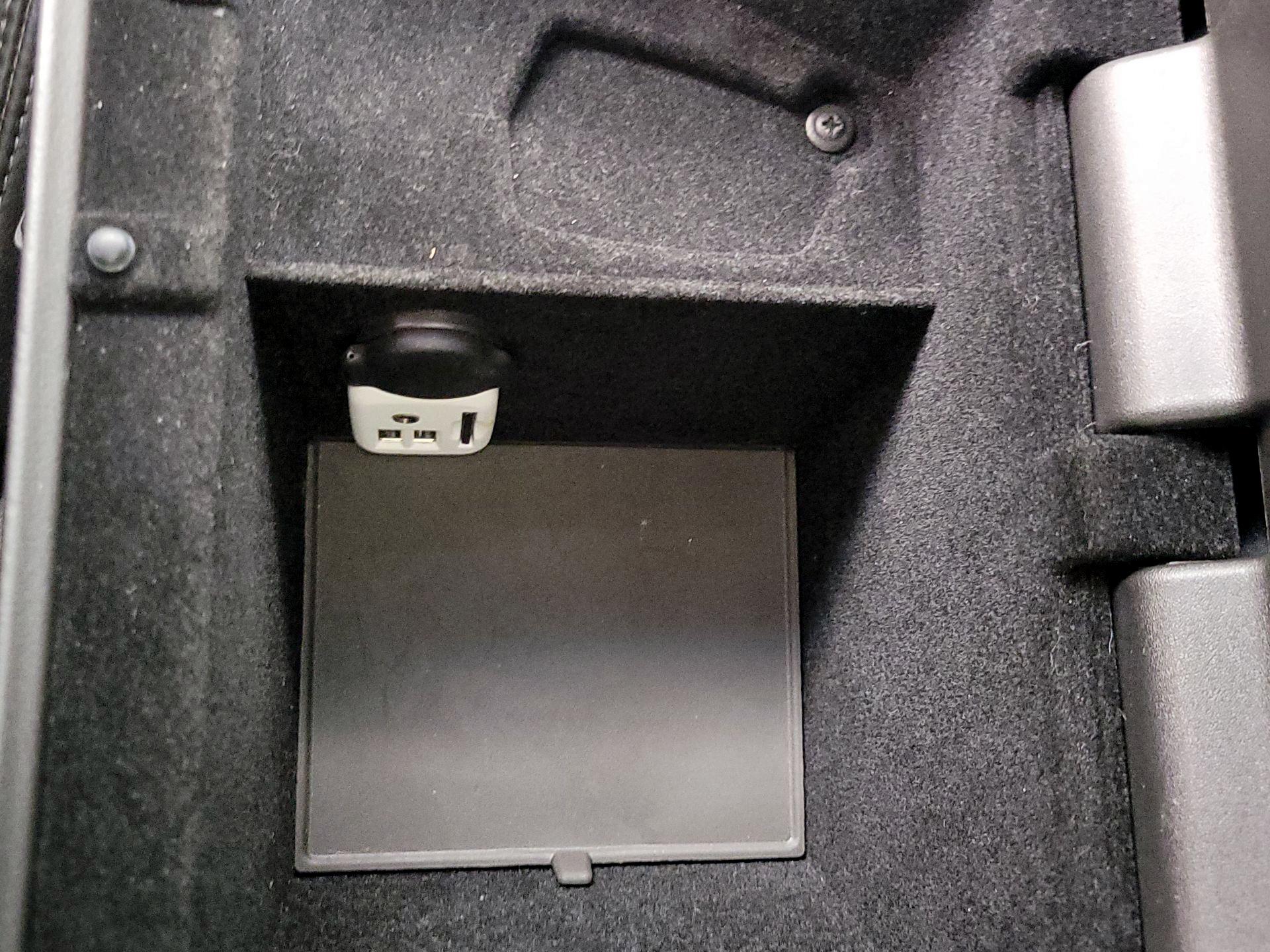 Thumbnail: 2019 Cadillac CTS - 19