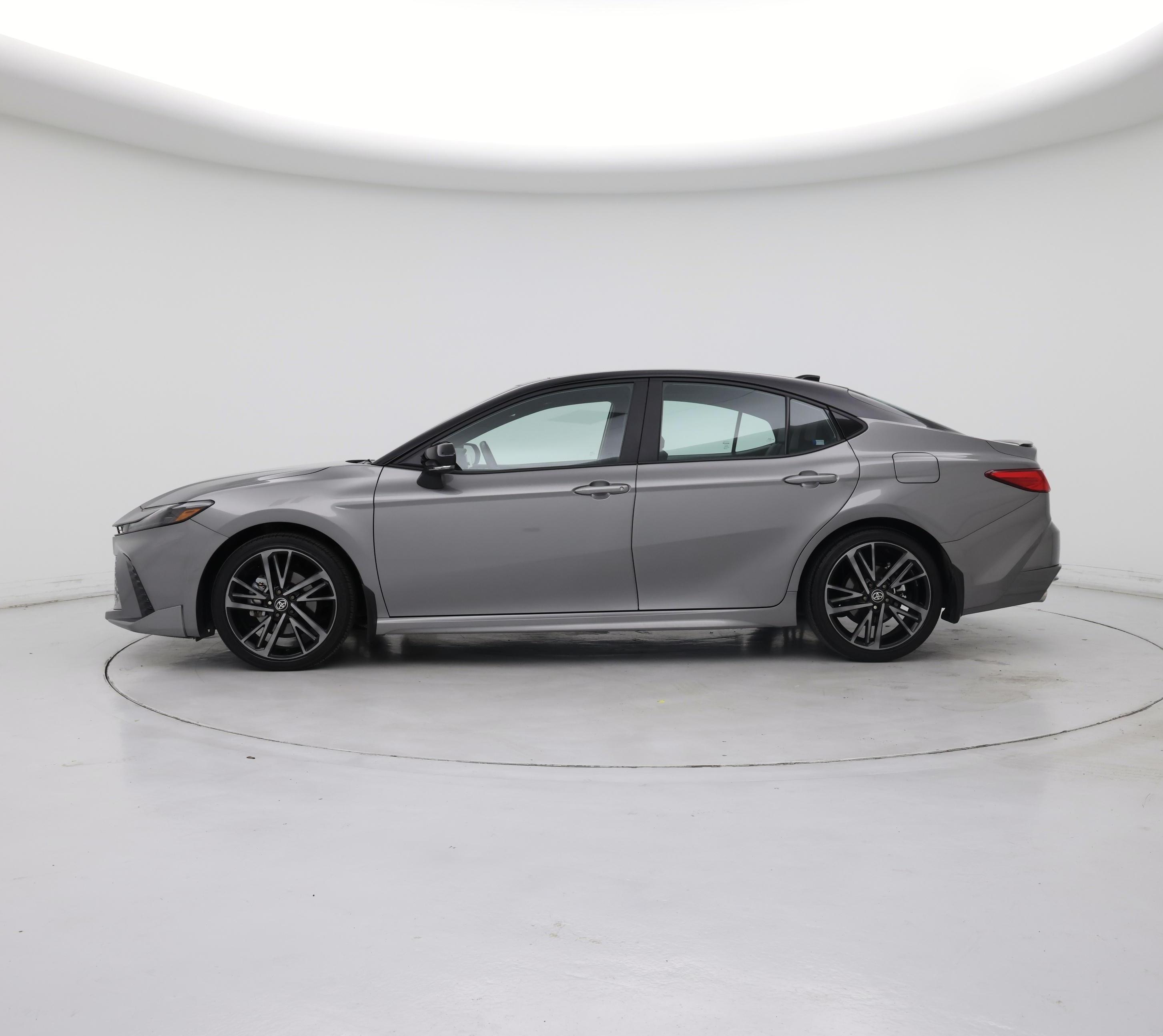 Thumbnail: 2025 Toyota Camry - 3