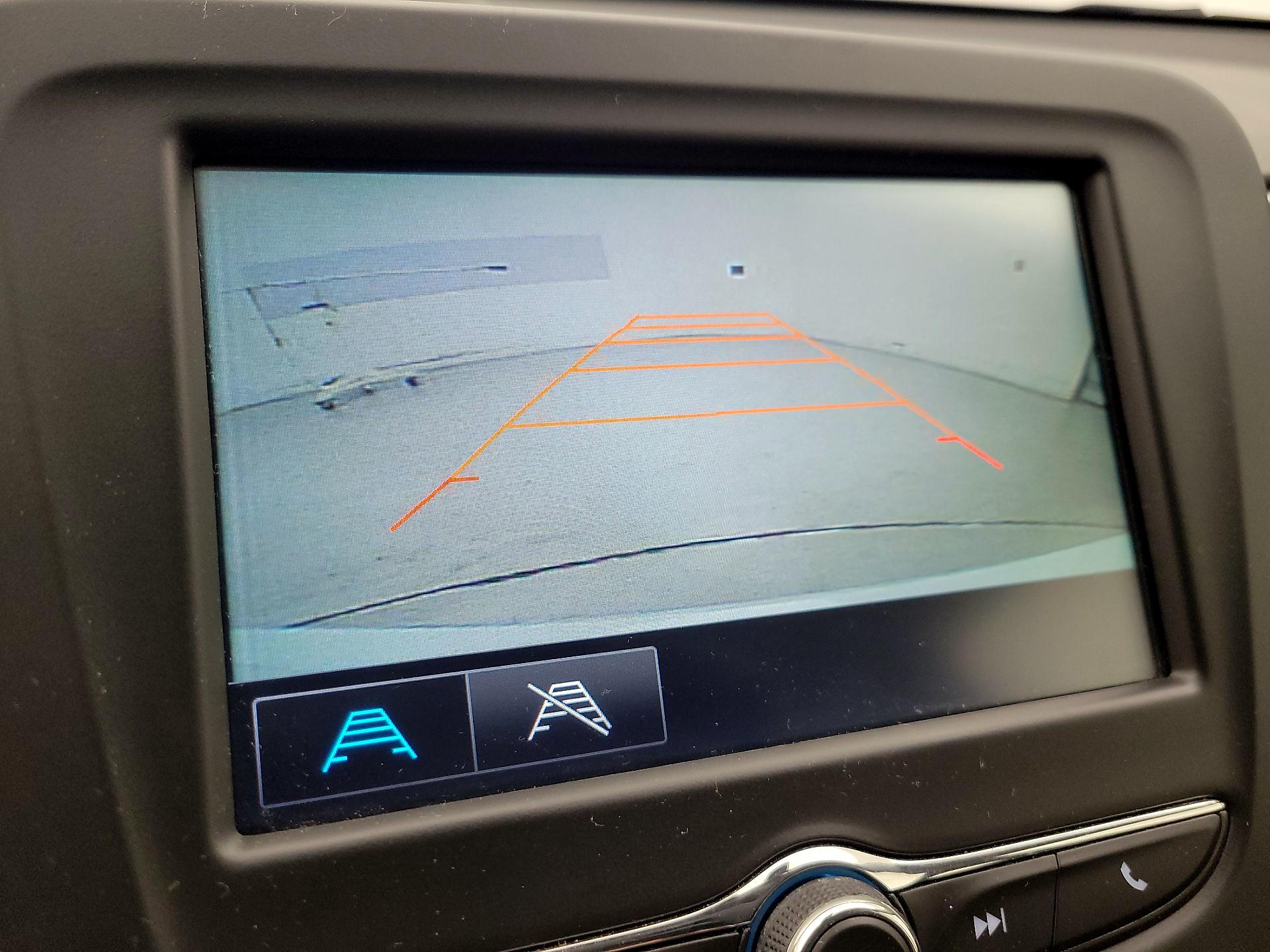 Thumbnail: 2017 Chevrolet Malibu - 14