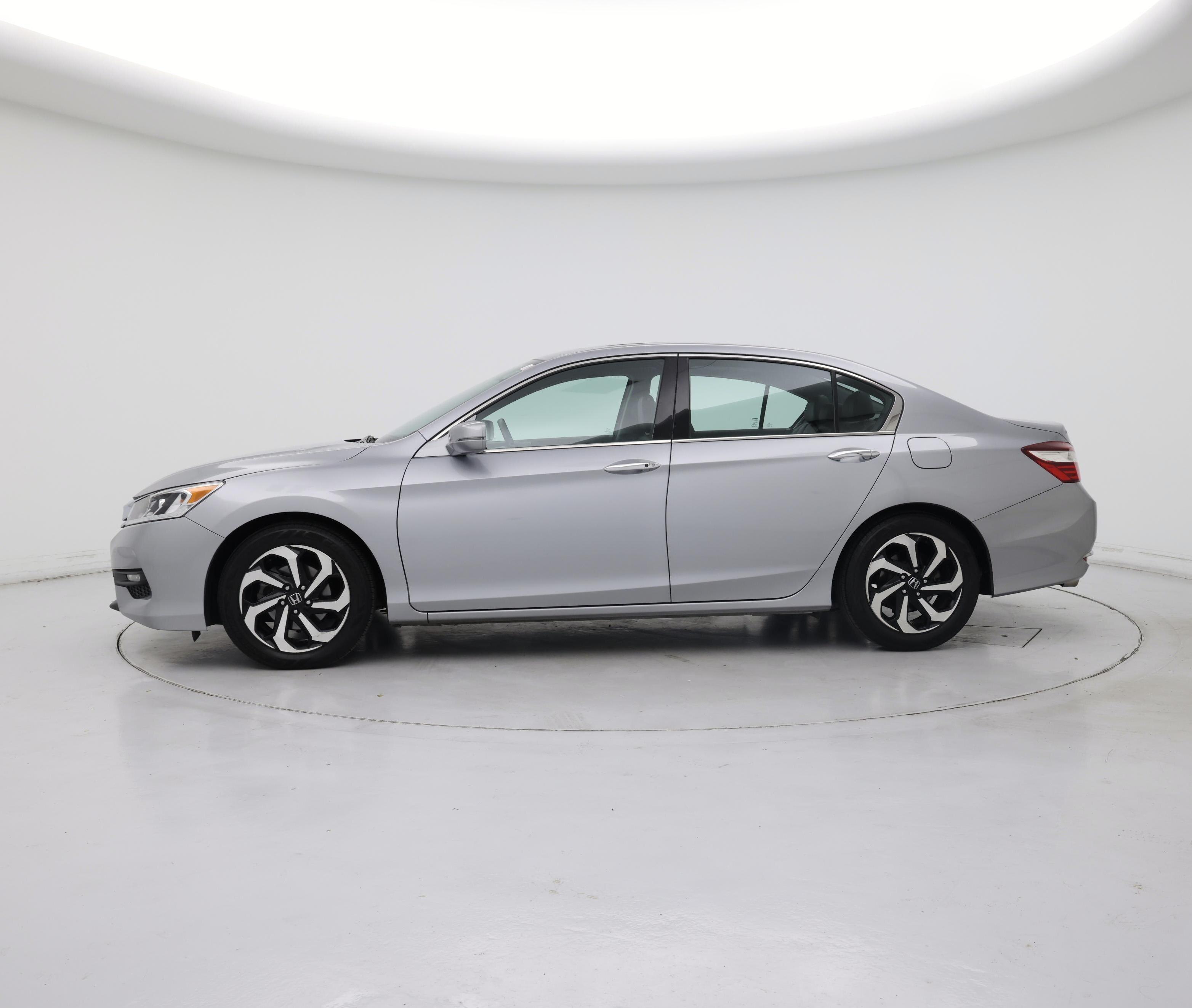 Thumbnail: 2016 Honda Accord - 3