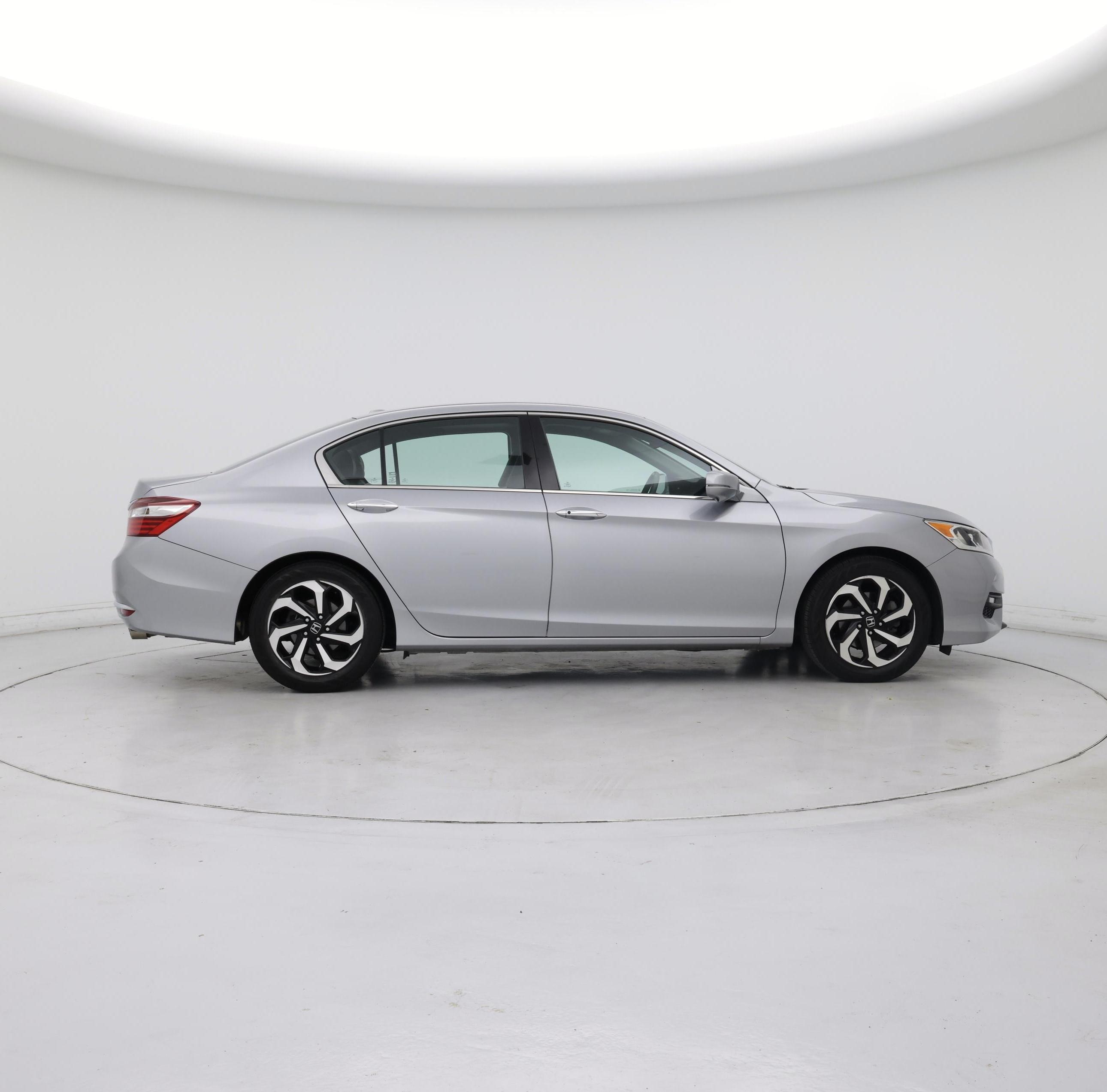 Thumbnail: 2016 Honda Accord - 7