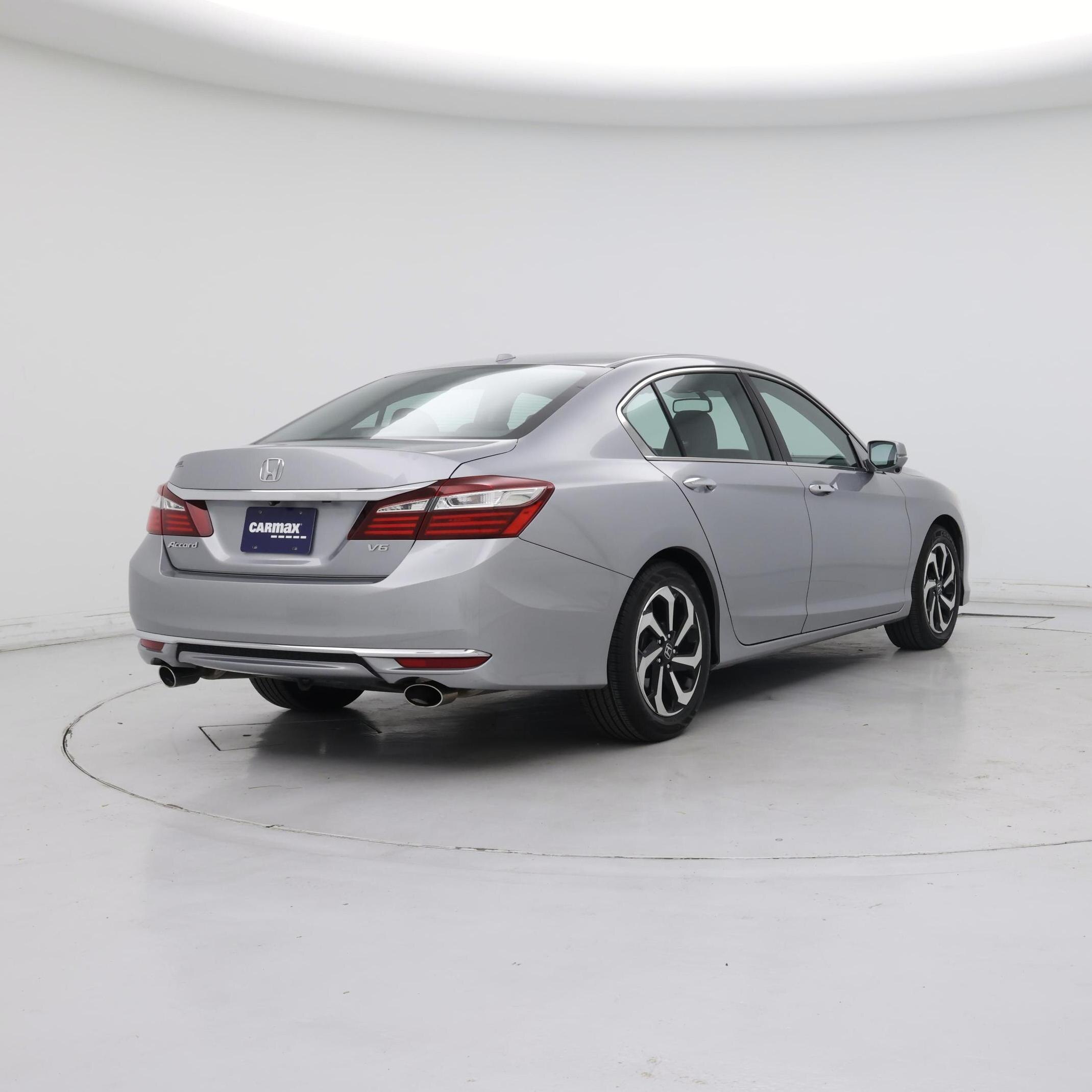 Thumbnail: 2016 Honda Accord - 8