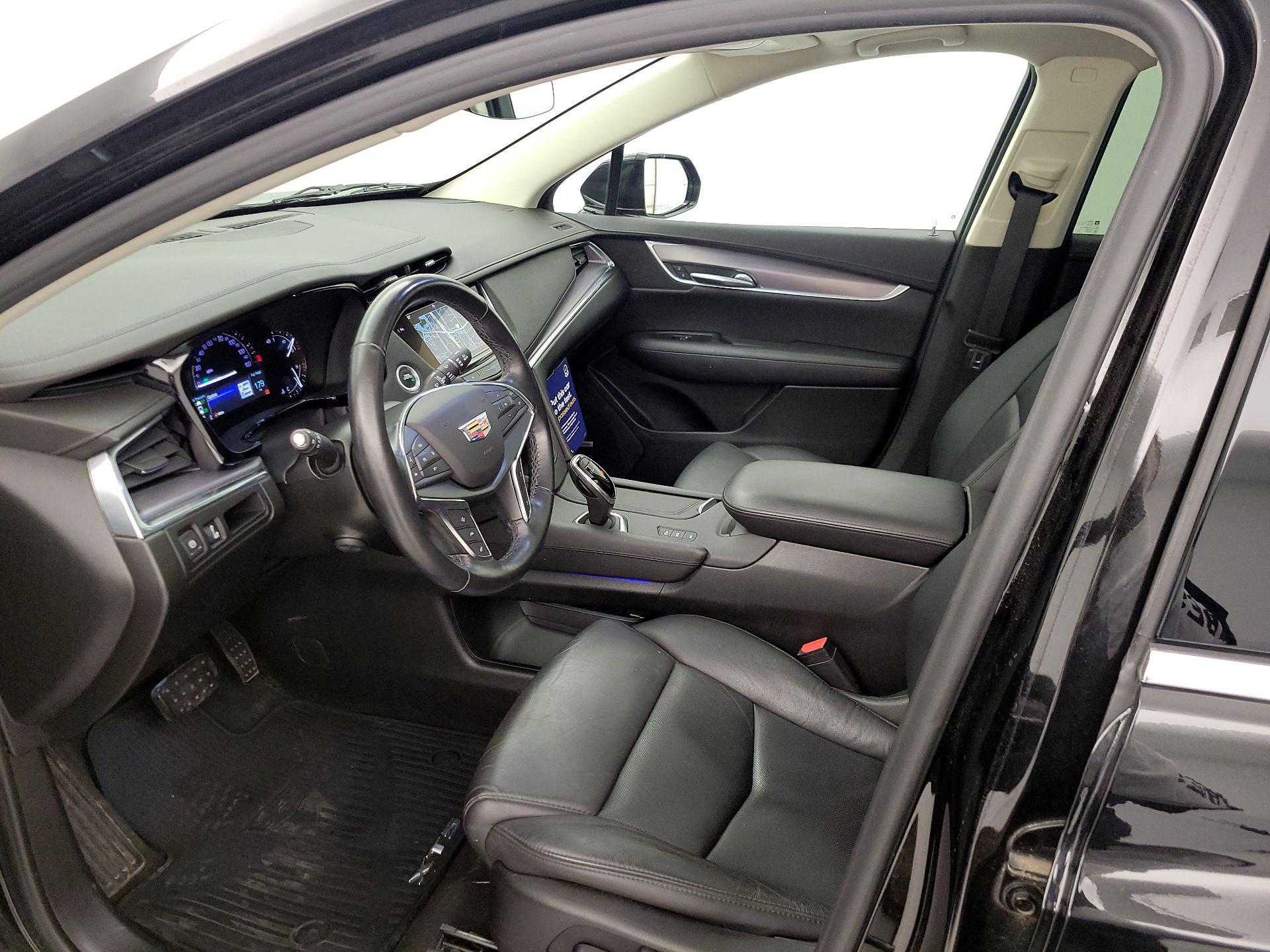 Thumbnail: 2019 Cadillac XT5 - 11