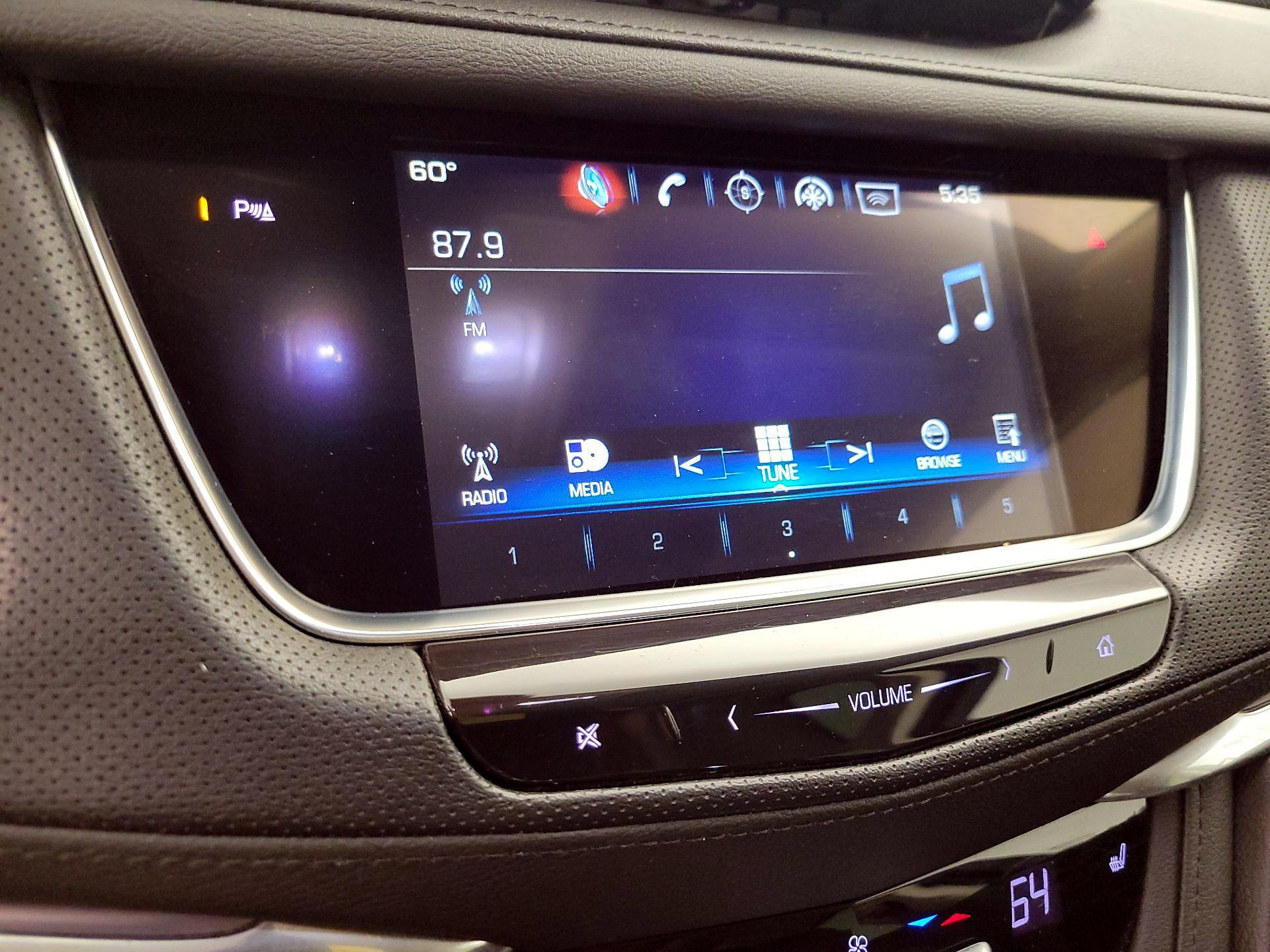 Thumbnail: 2019 Cadillac XT5 - 16