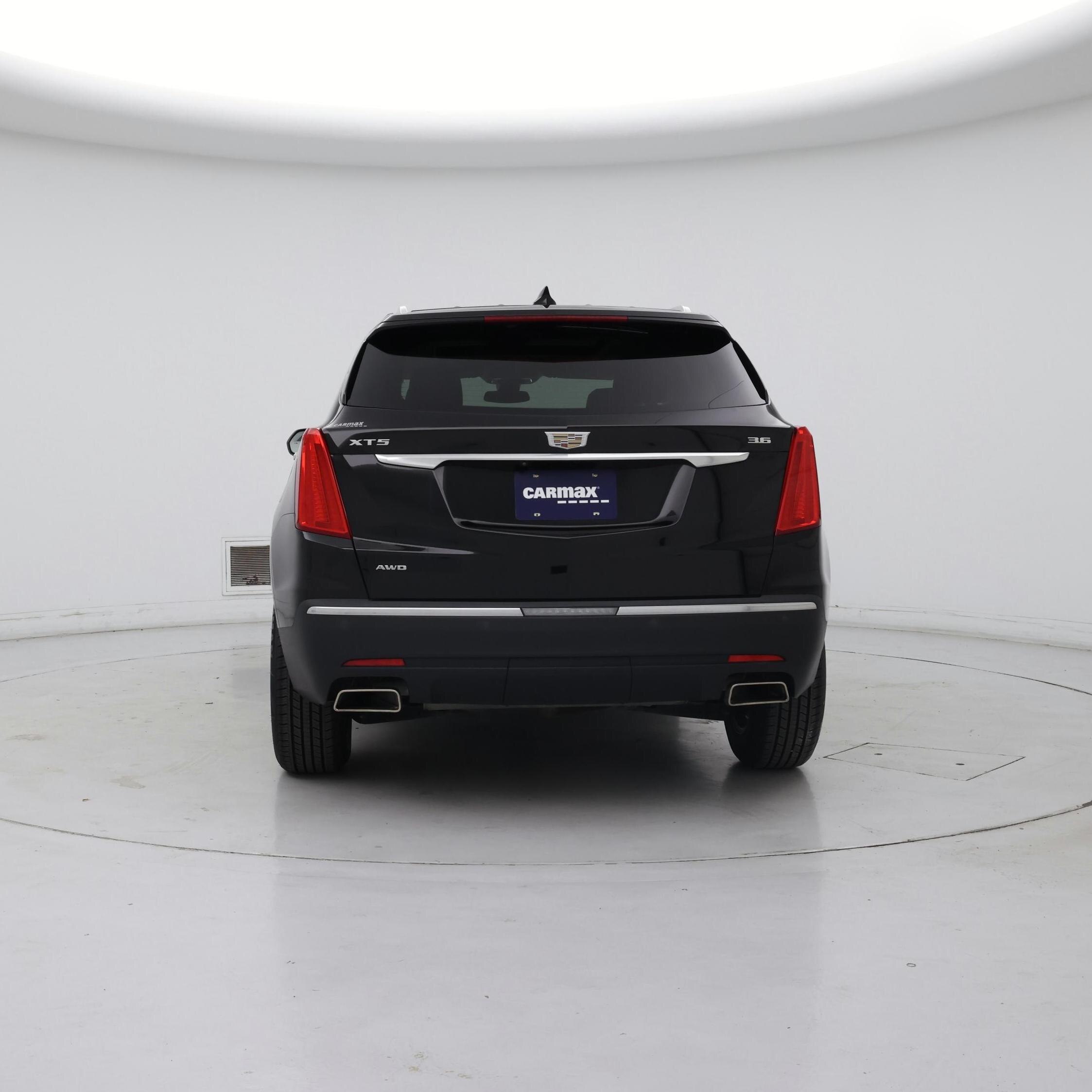Thumbnail: 2019 Cadillac XT5 - 6