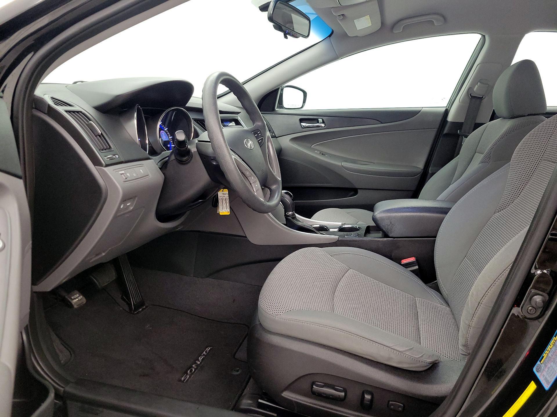 Thumbnail: 2014 Hyundai Sonata - 11