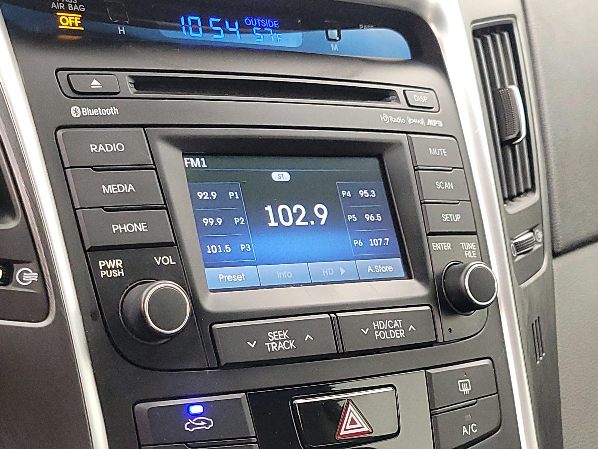 Thumbnail: 2014 Hyundai Sonata - 15