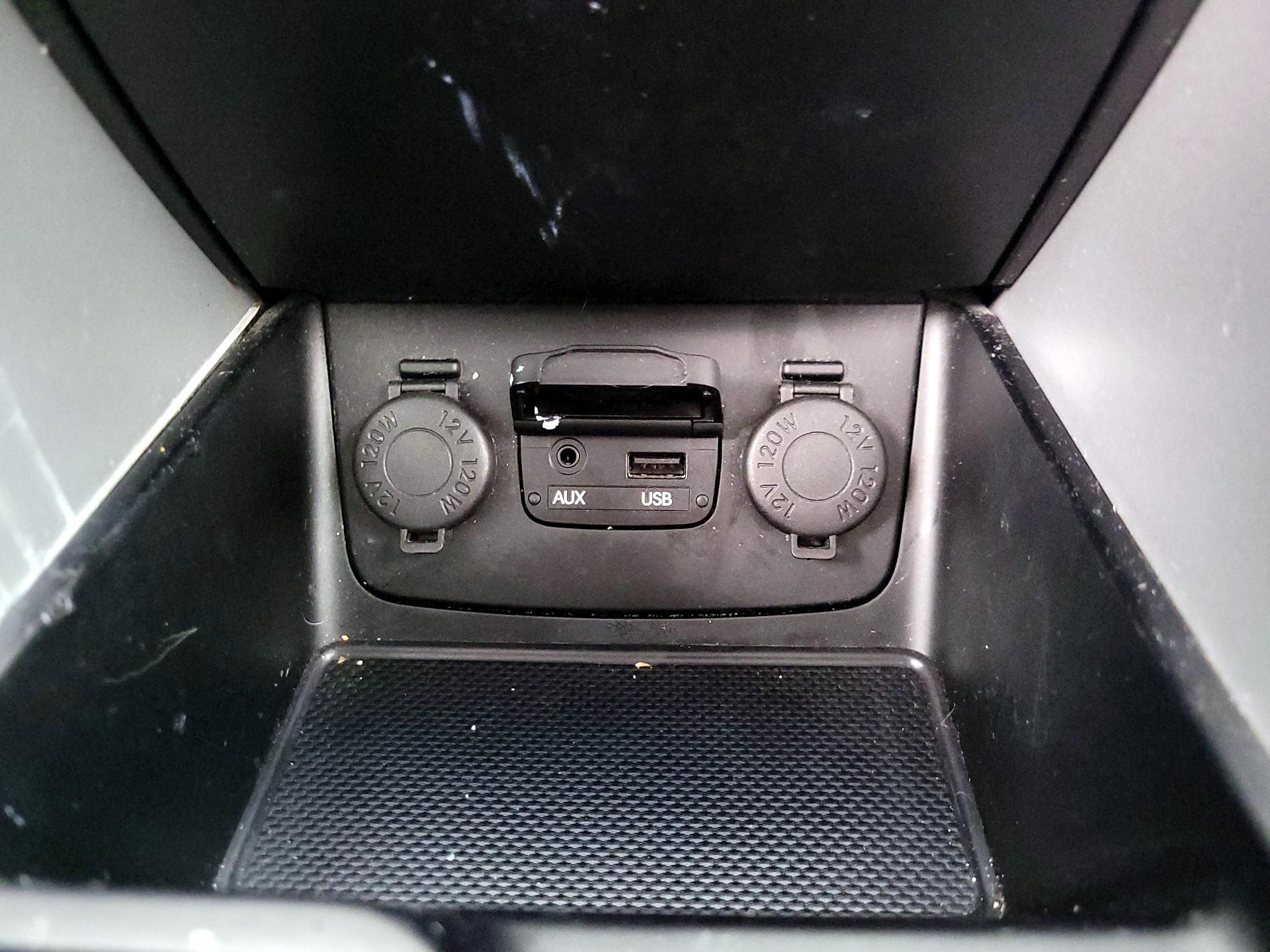 Thumbnail: 2014 Hyundai Sonata - 18