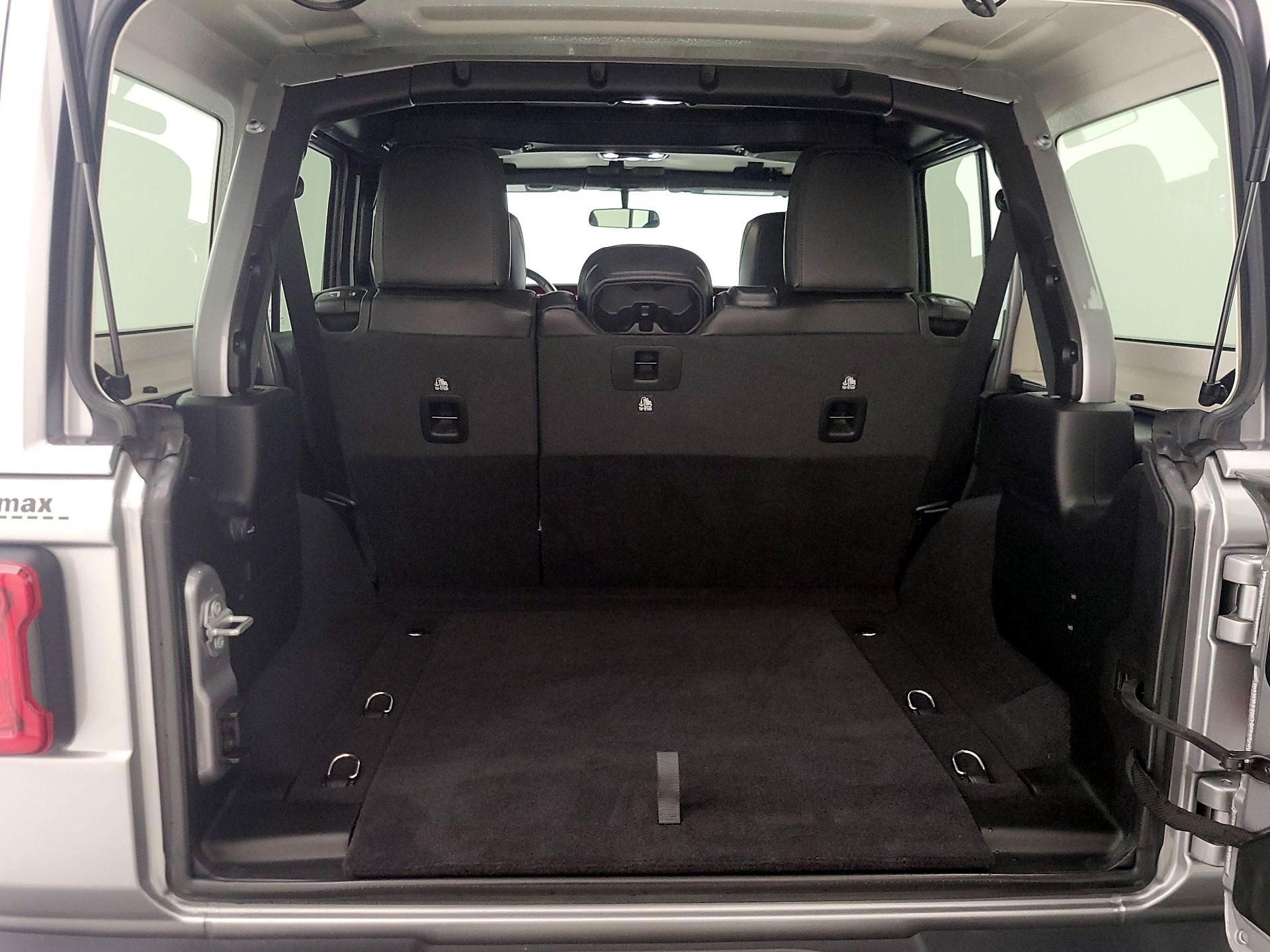 Thumbnail: 2020 Jeep Wrangler - 20