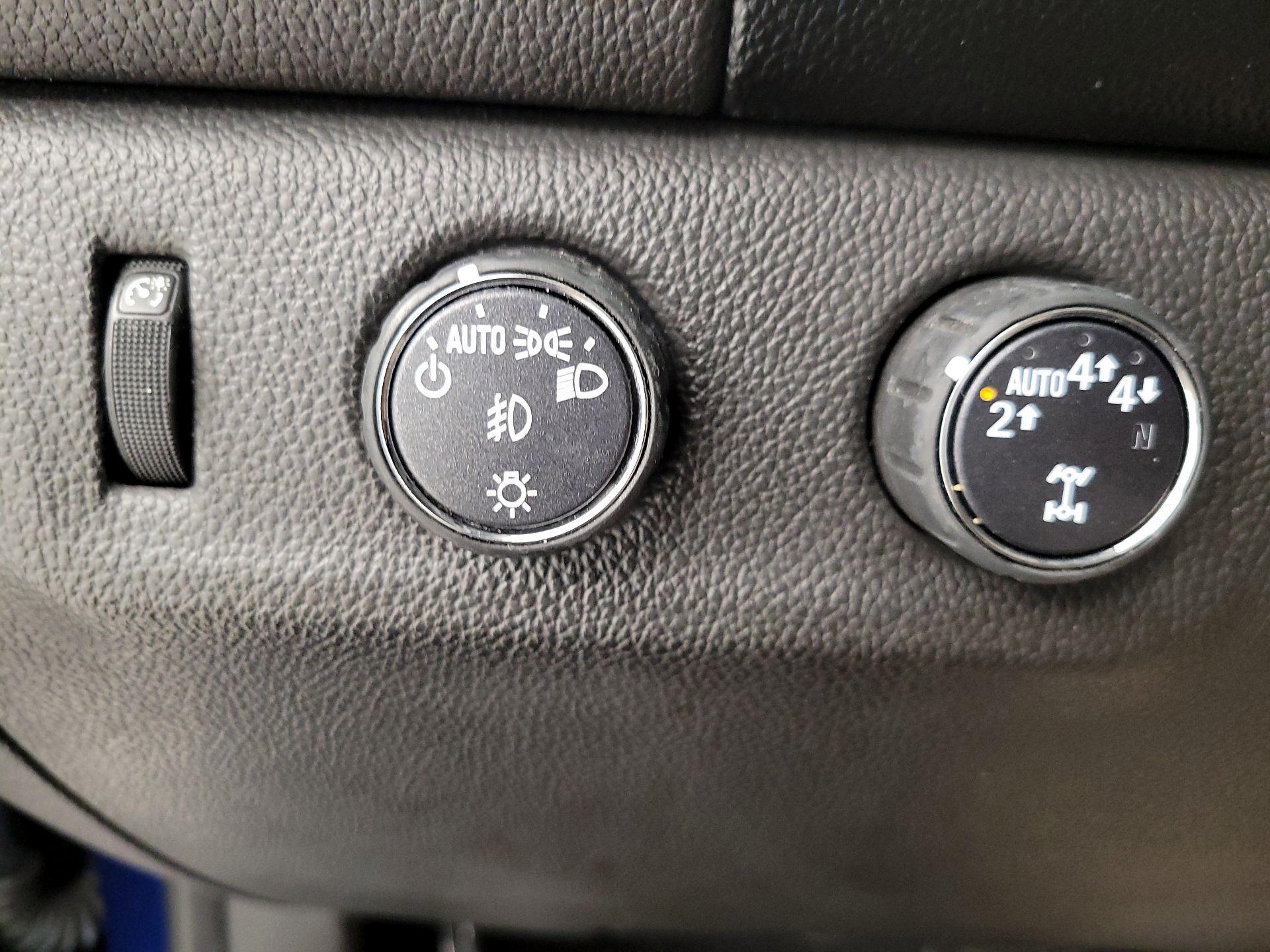 Thumbnail: 2019 Chevrolet Colorado - 13