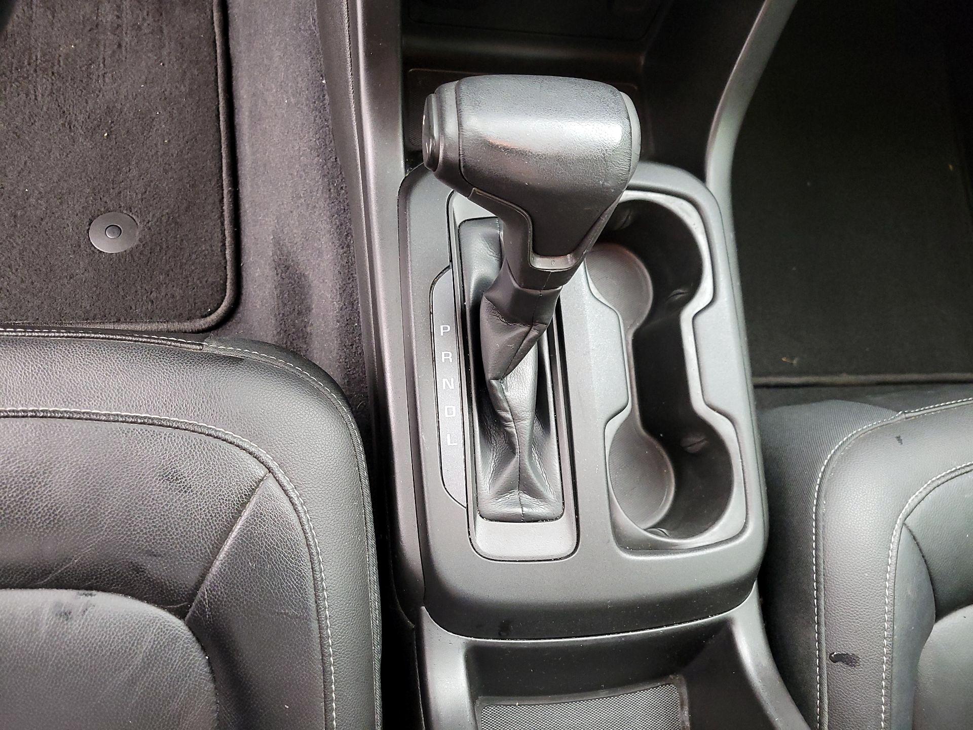 Thumbnail: 2019 Chevrolet Colorado - 17