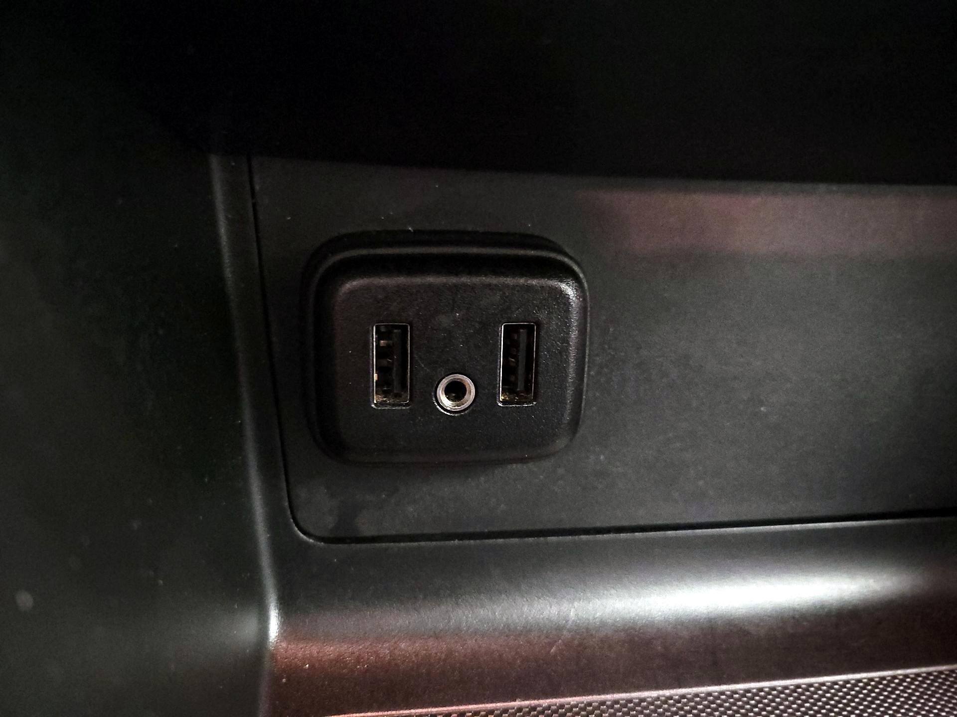 Thumbnail: 2019 Chevrolet Colorado - 18