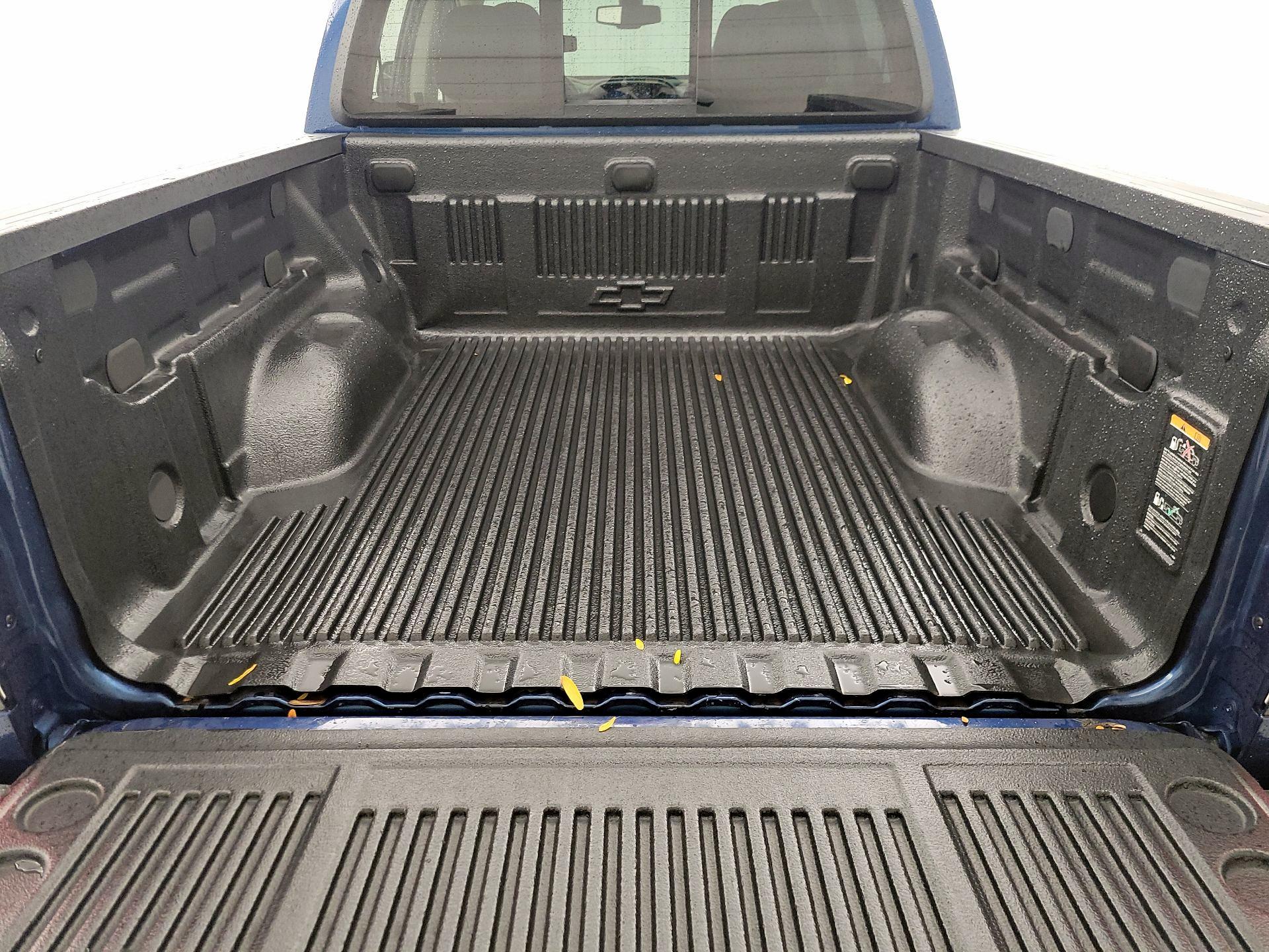 Thumbnail: 2019 Chevrolet Colorado - 20