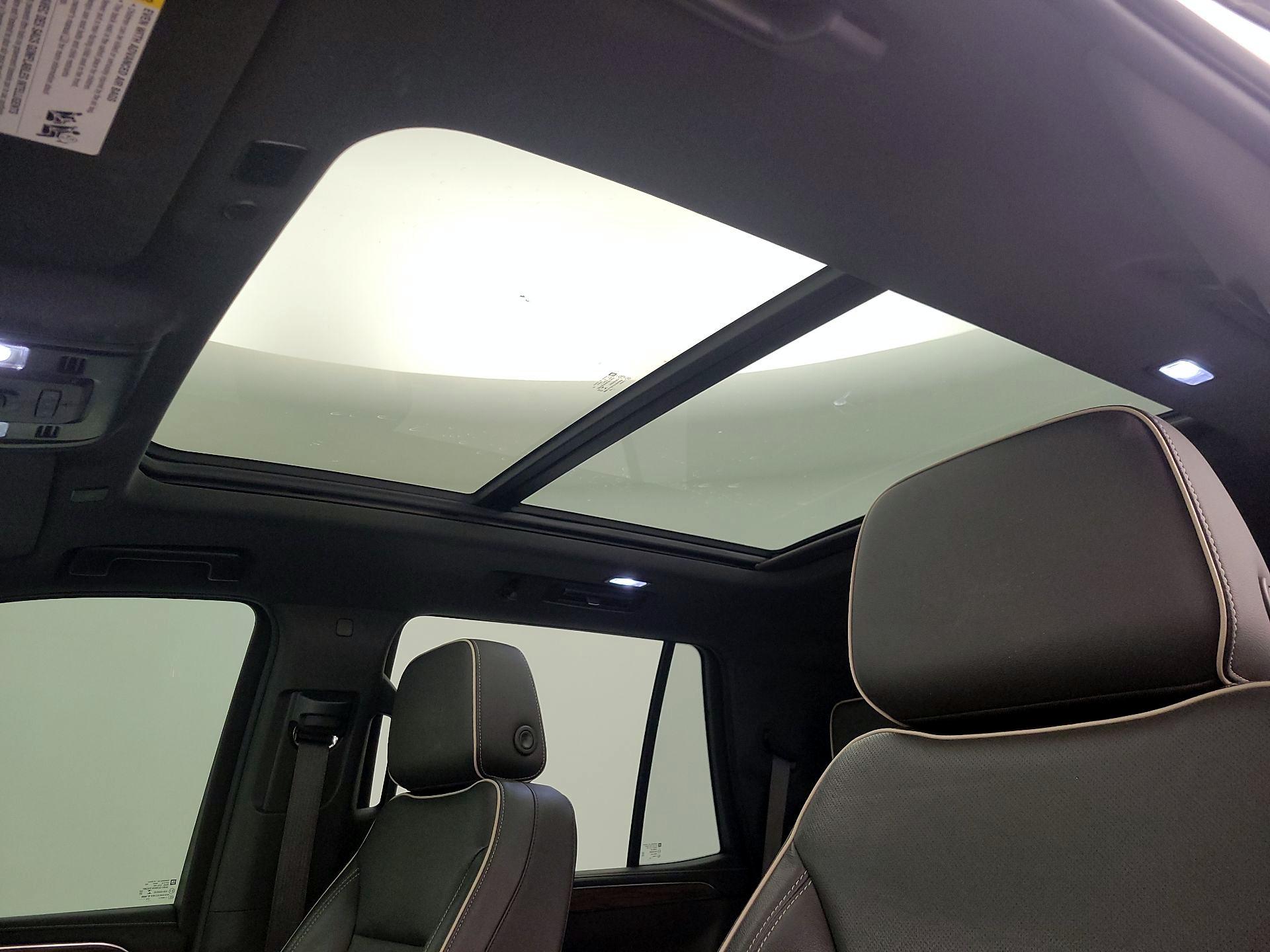 Thumbnail: 2021 Chevrolet Tahoe - 20