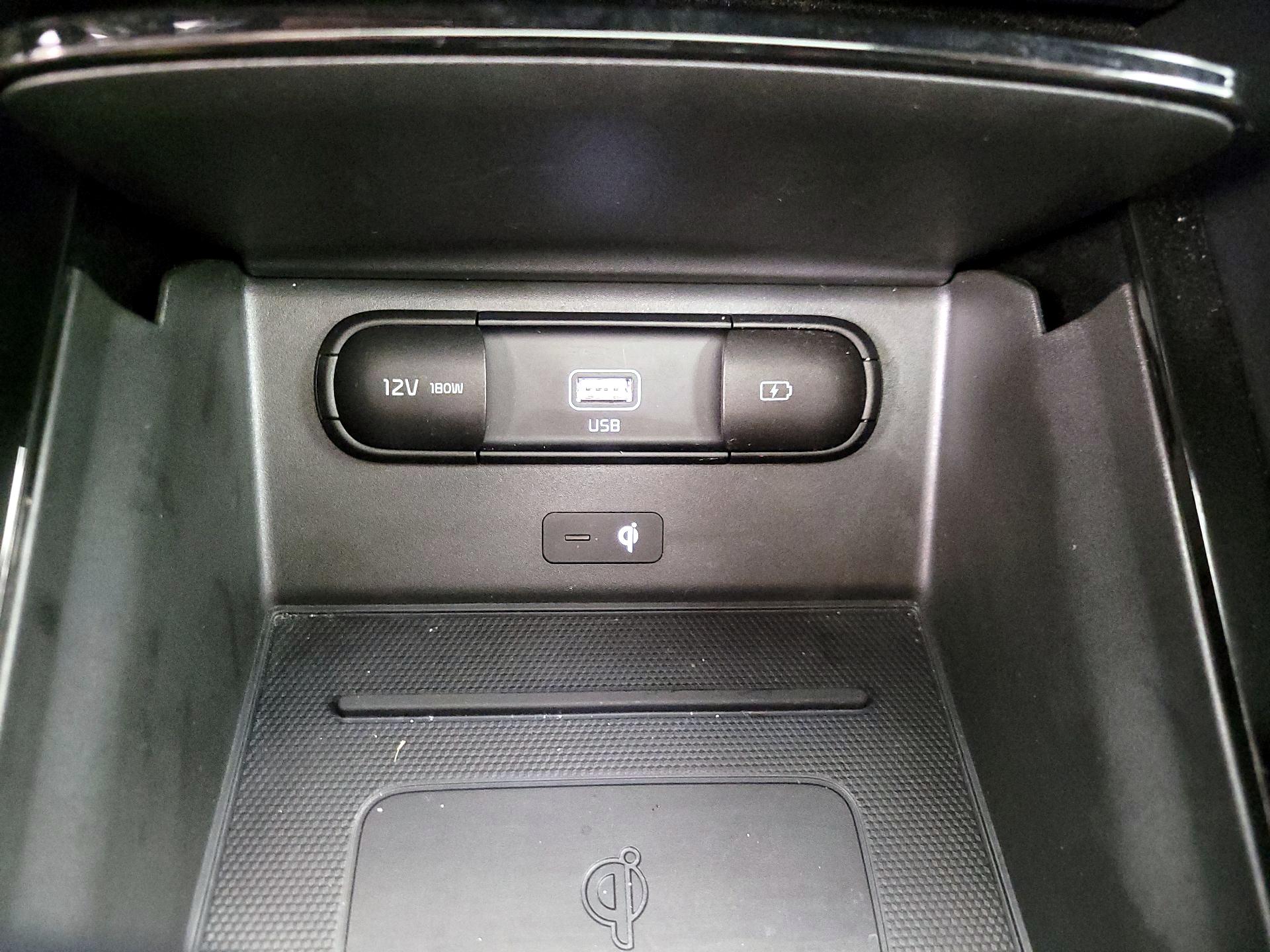 Thumbnail: 2022 Kia Telluride - 19