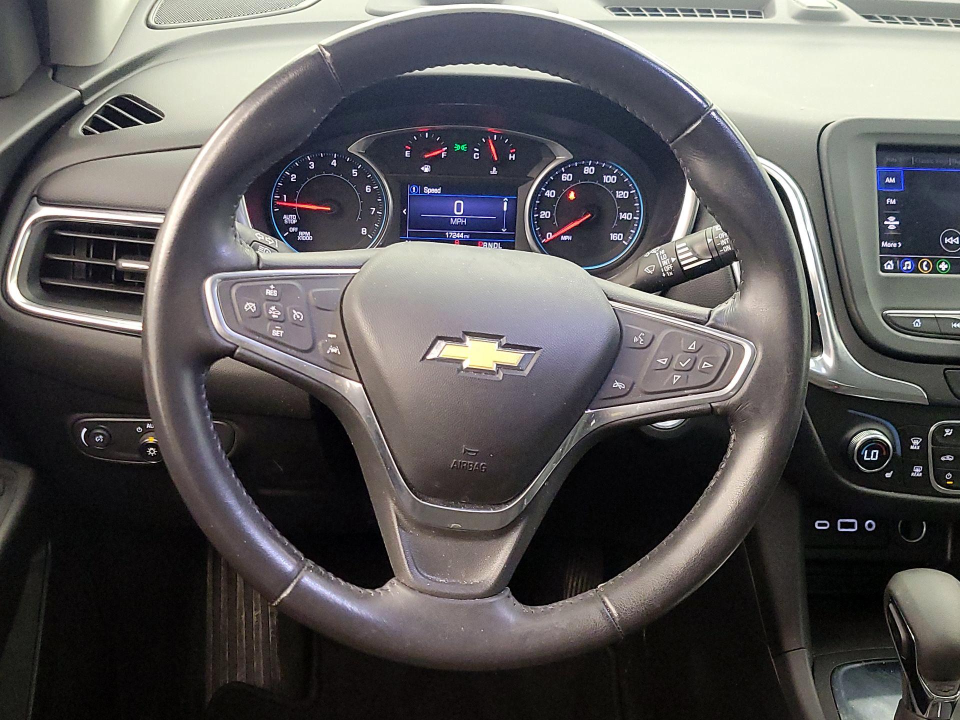 Thumbnail: 2022 Chevrolet Equinox - 10