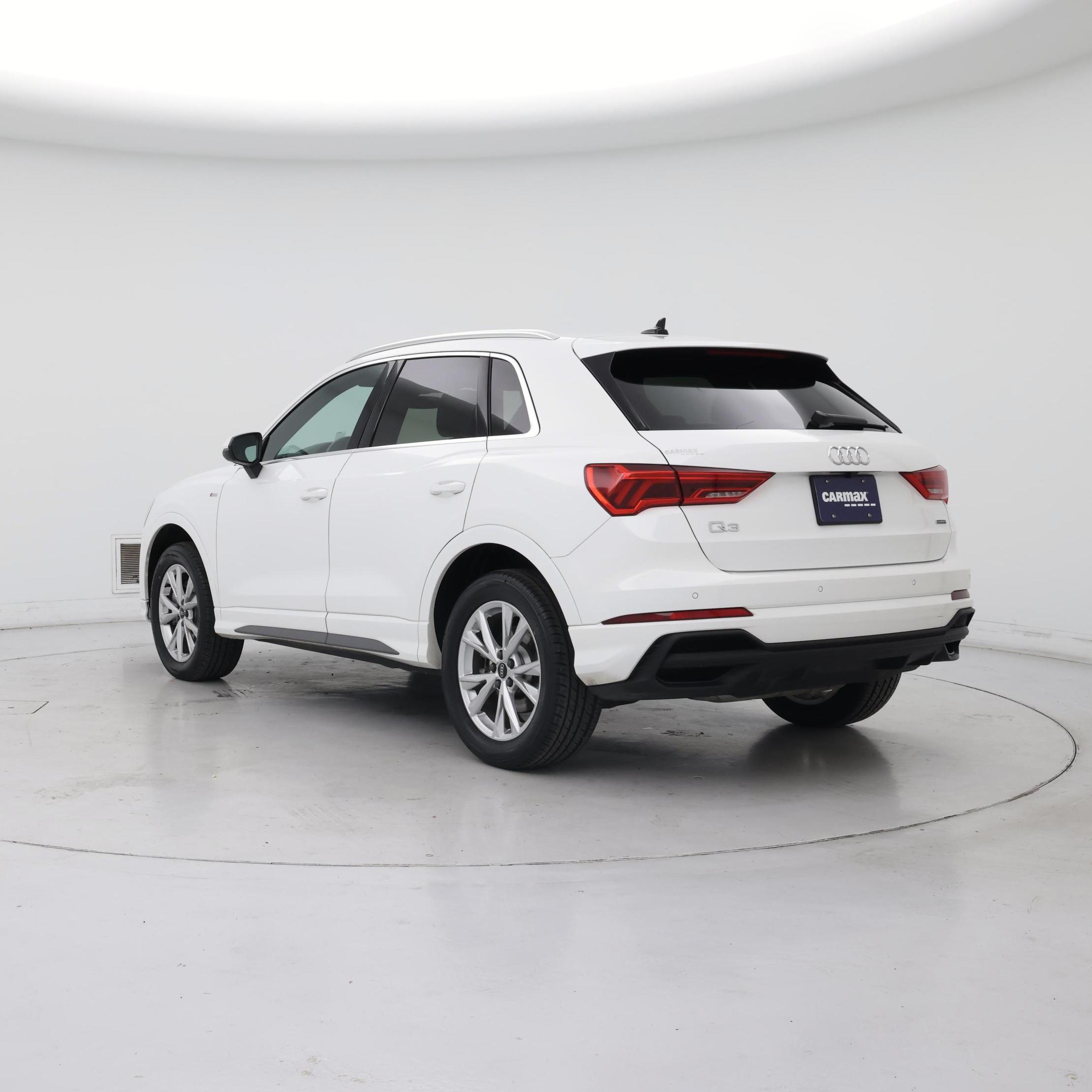 Thumbnail: 2022 Chevrolet Equinox - 2