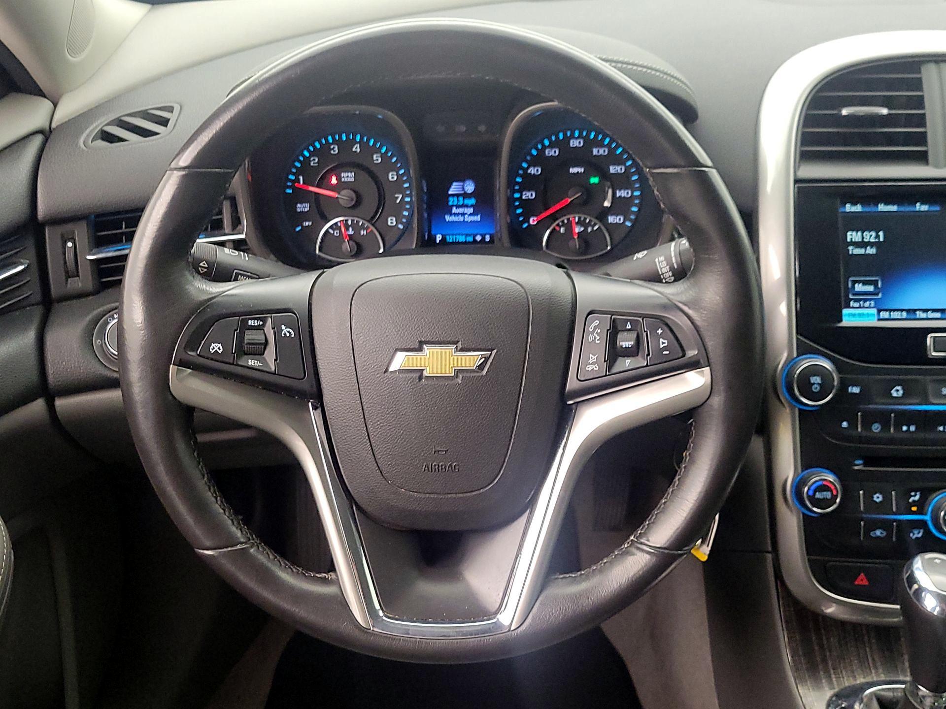 Thumbnail: 2014 Chevrolet Malibu - 10