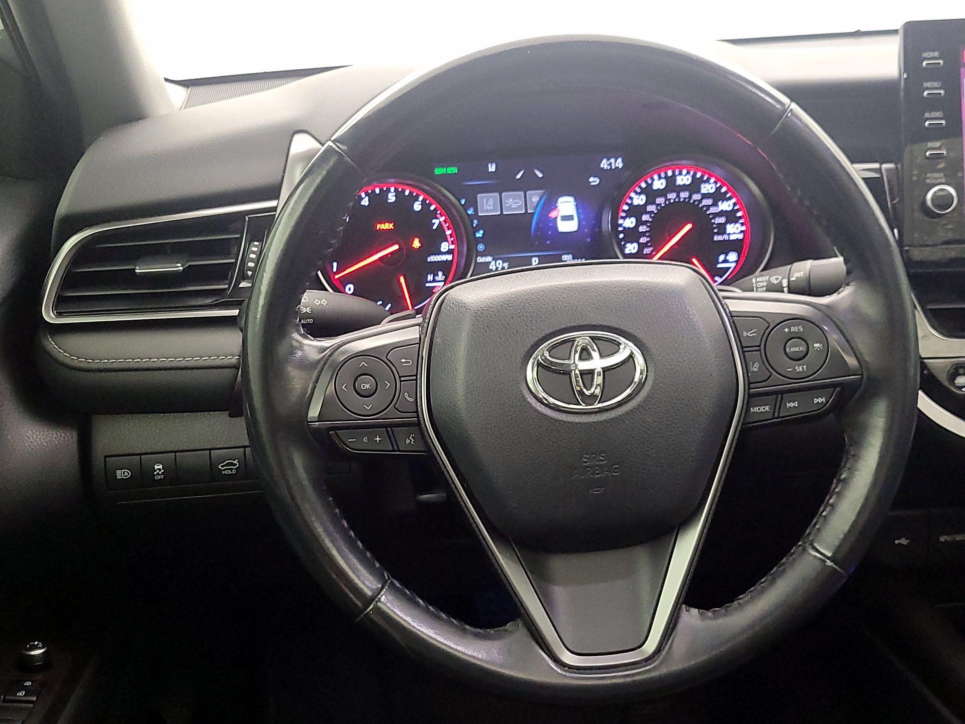 Thumbnail: 2021 Toyota Camry - 10