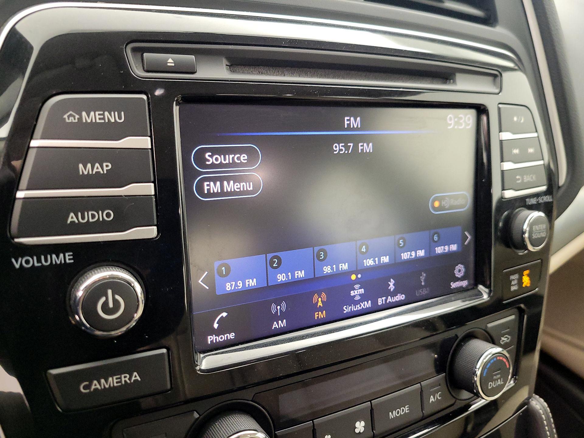 Thumbnail: 2019 Nissan Maxima - 16