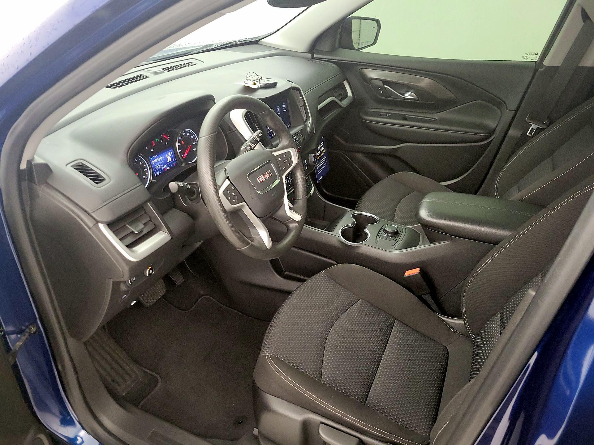 Thumbnail: 2022 GMC Terrain - 11