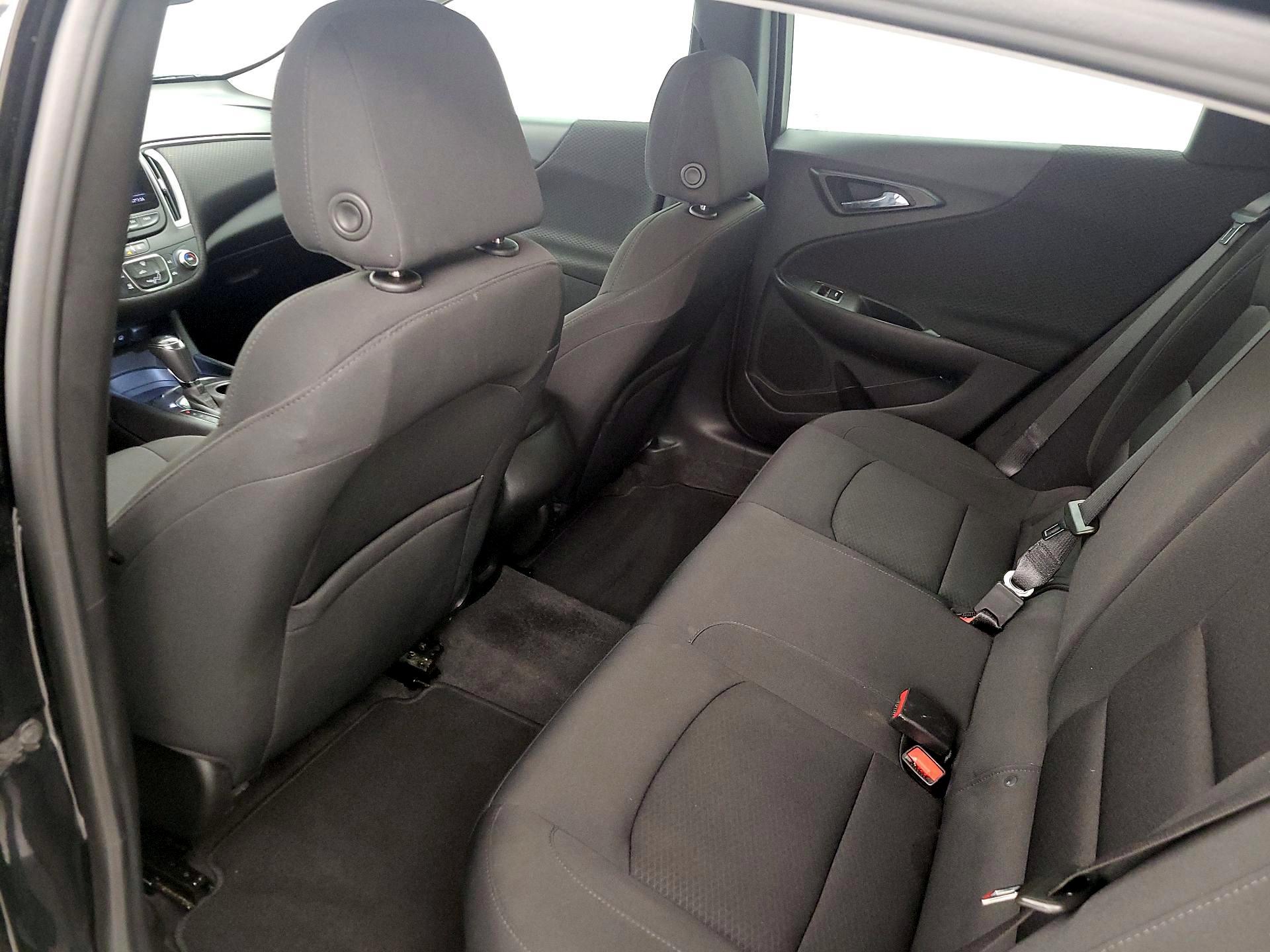 Thumbnail: 2020 Chevrolet Malibu - 19