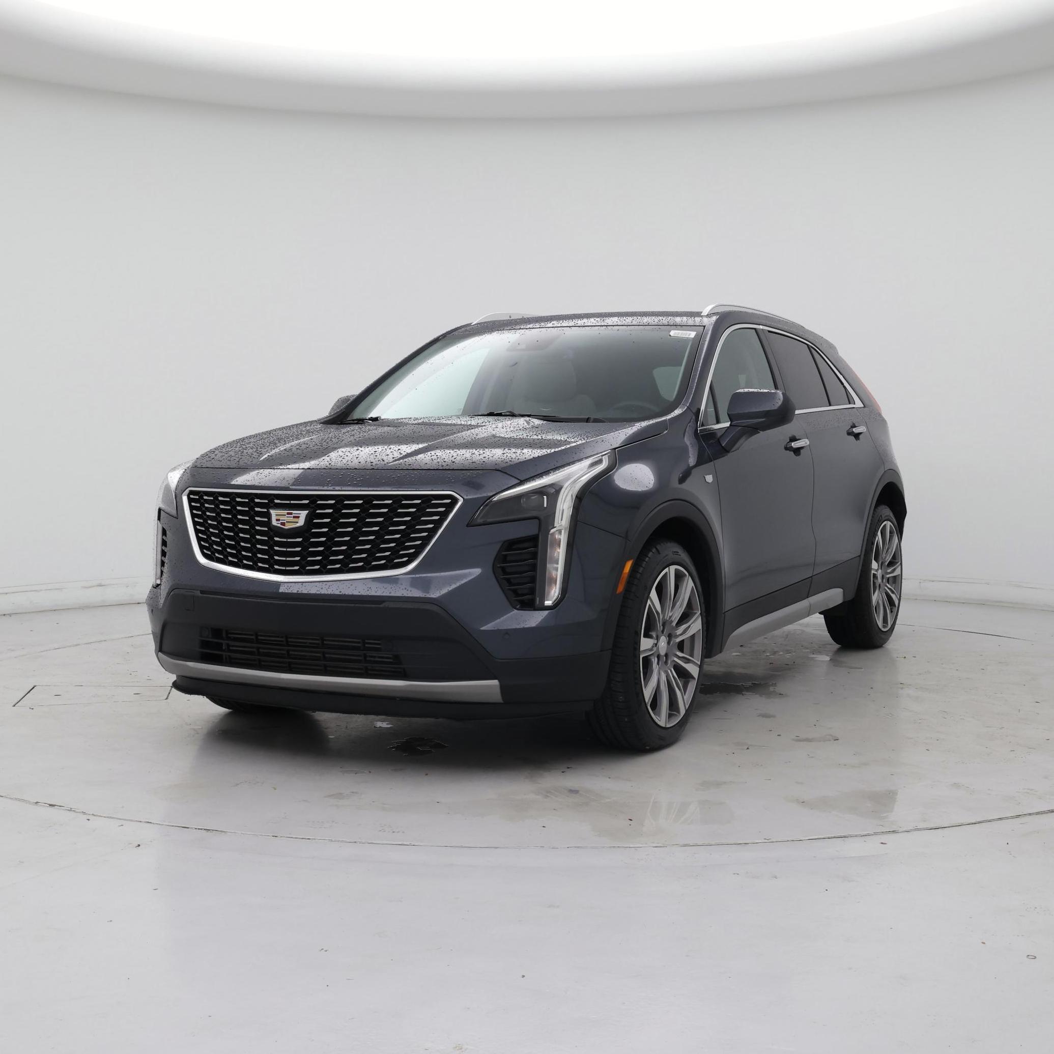 Thumbnail: 2019 Cadillac XT4 - 4