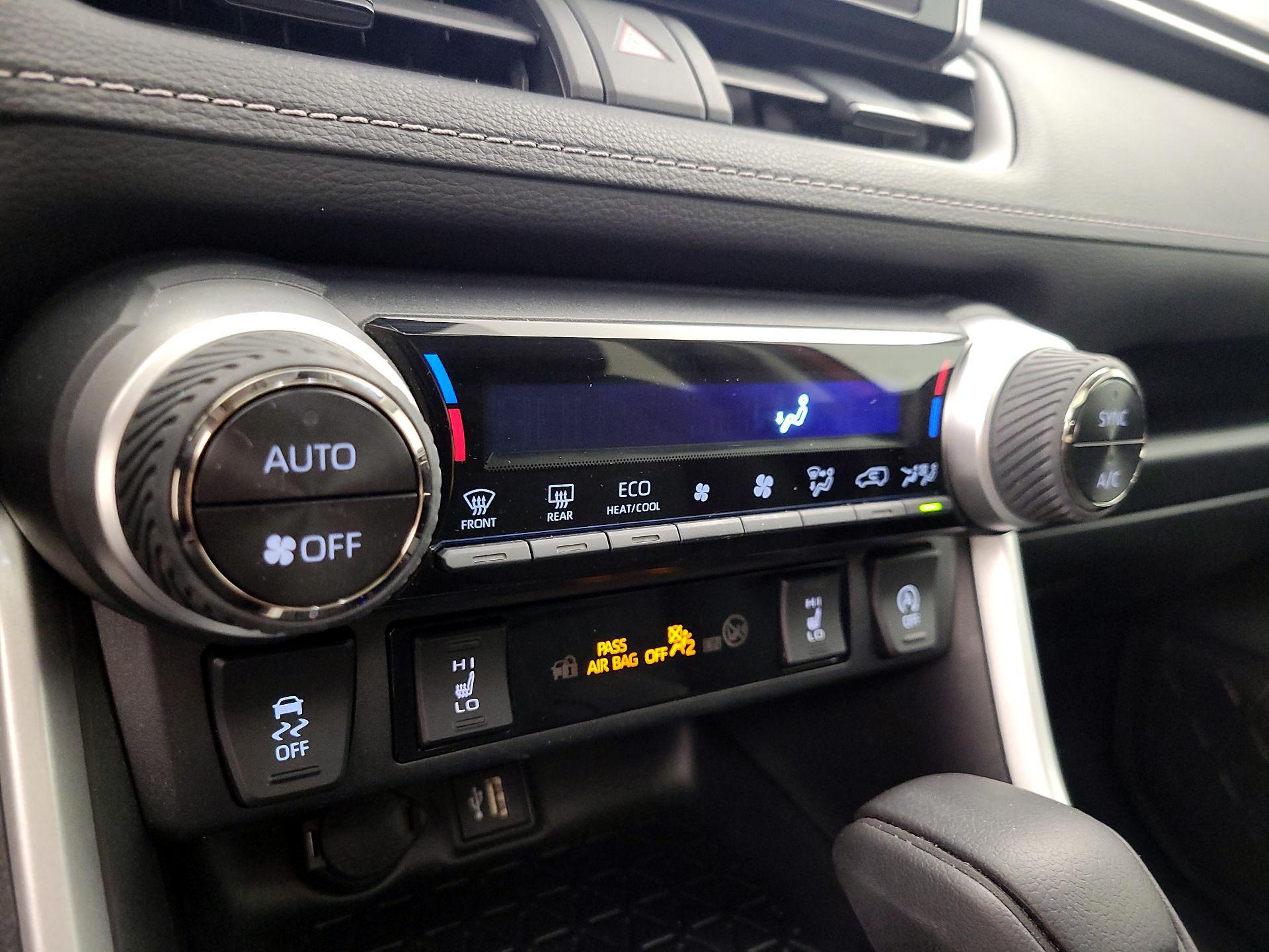 Thumbnail: 2023 Toyota RAV4 - 16