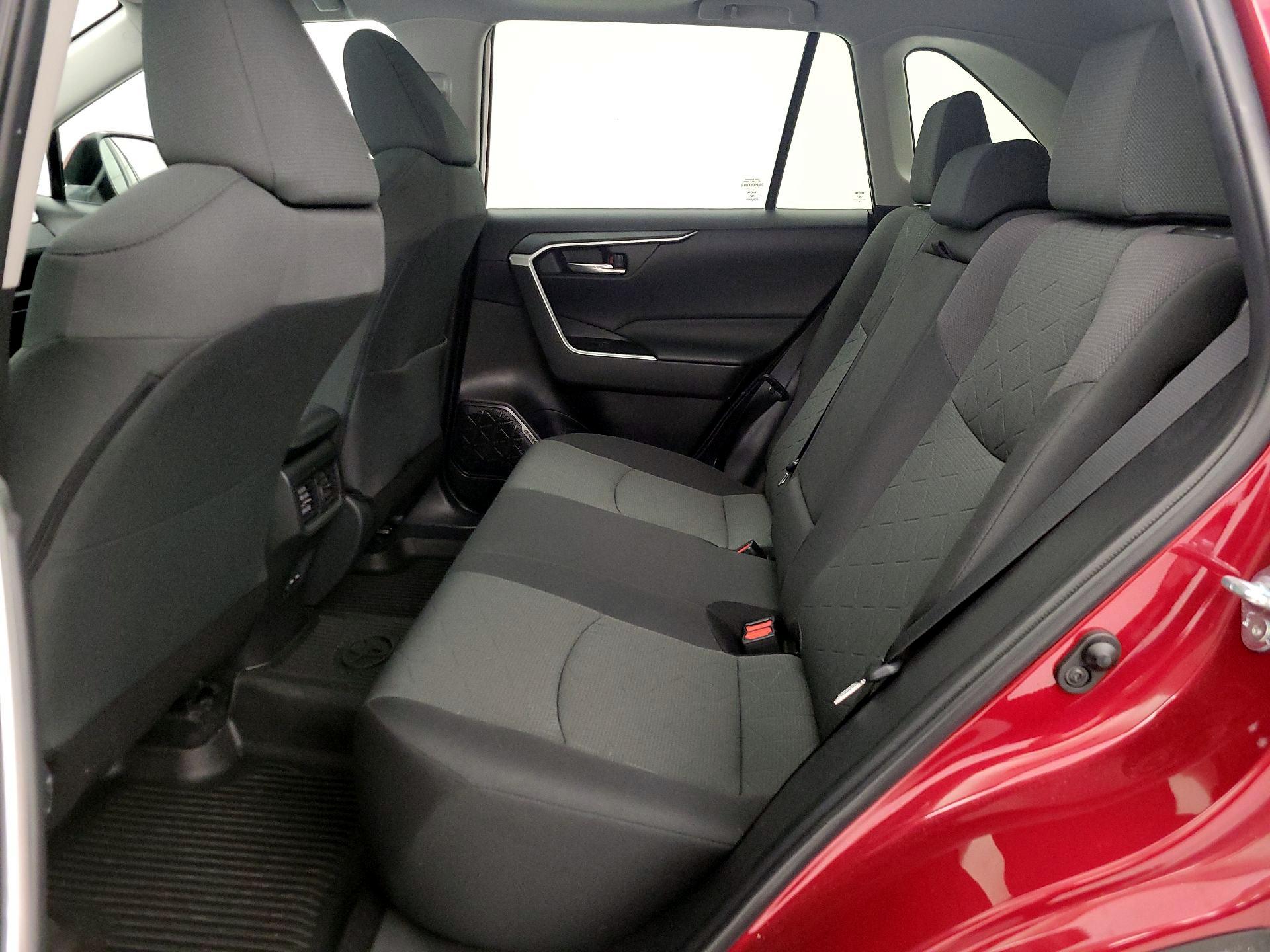 Thumbnail: 2023 Toyota RAV4 - 20