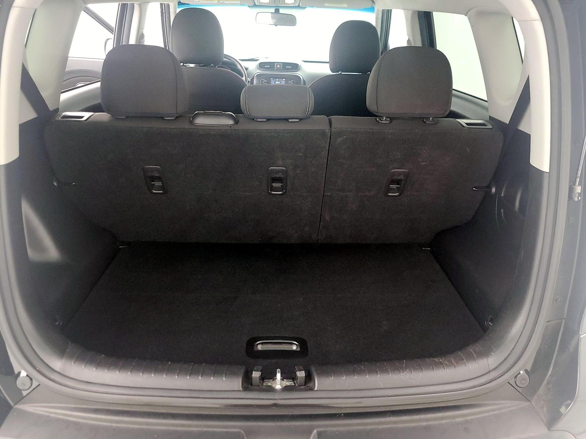 Thumbnail: 2016 Kia Soul - 20