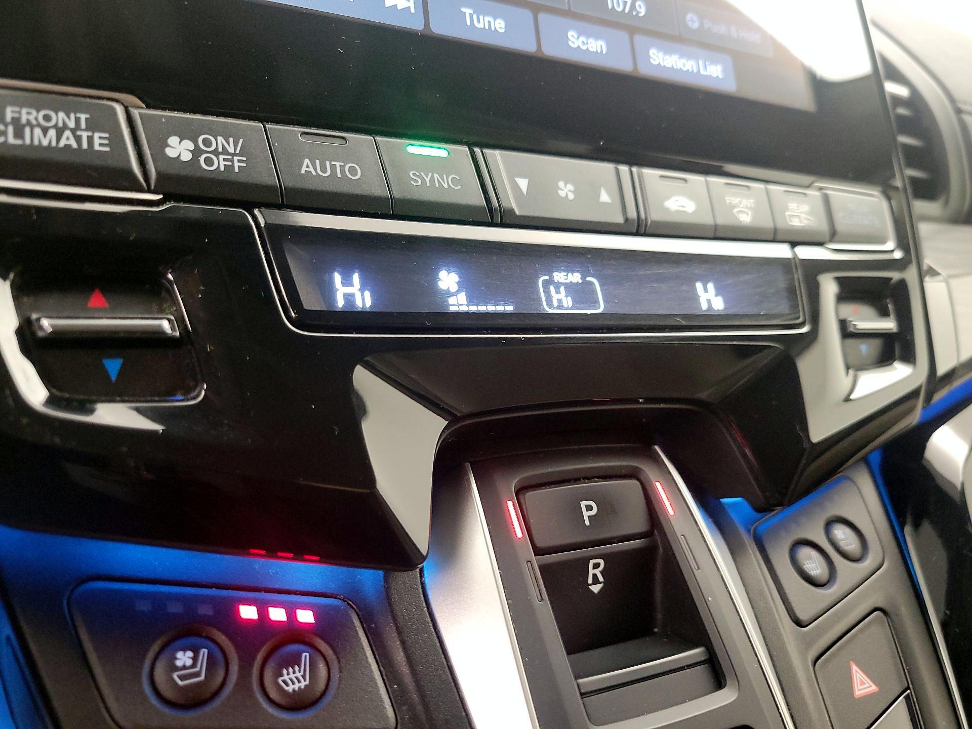 Thumbnail: 2022 Honda Odyssey - 17