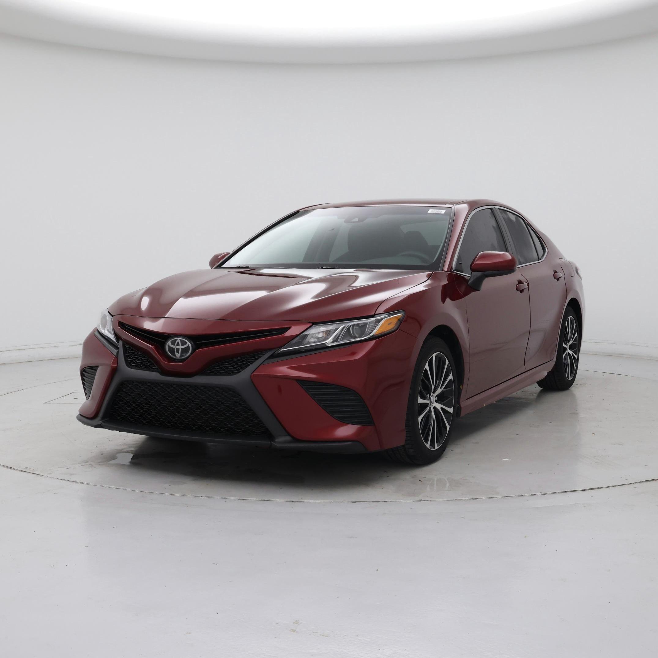 Thumbnail: 2018 Toyota Camry - 4