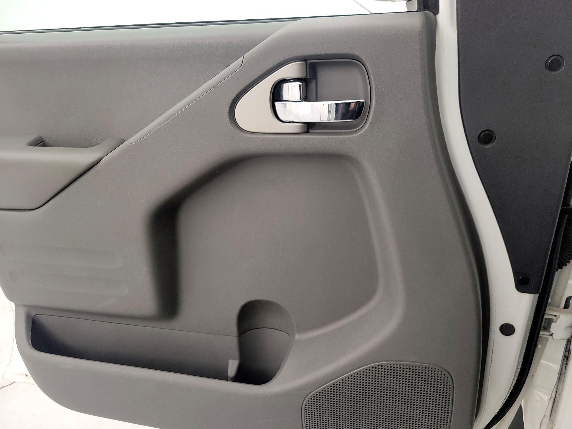 Thumbnail: 2017 Nissan Frontier - 12