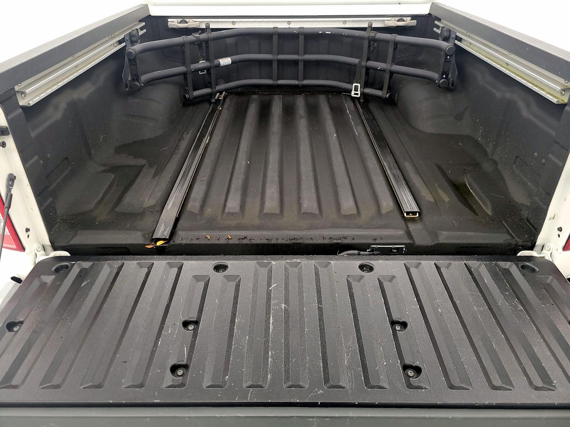 Thumbnail: 2017 Nissan Frontier - 20