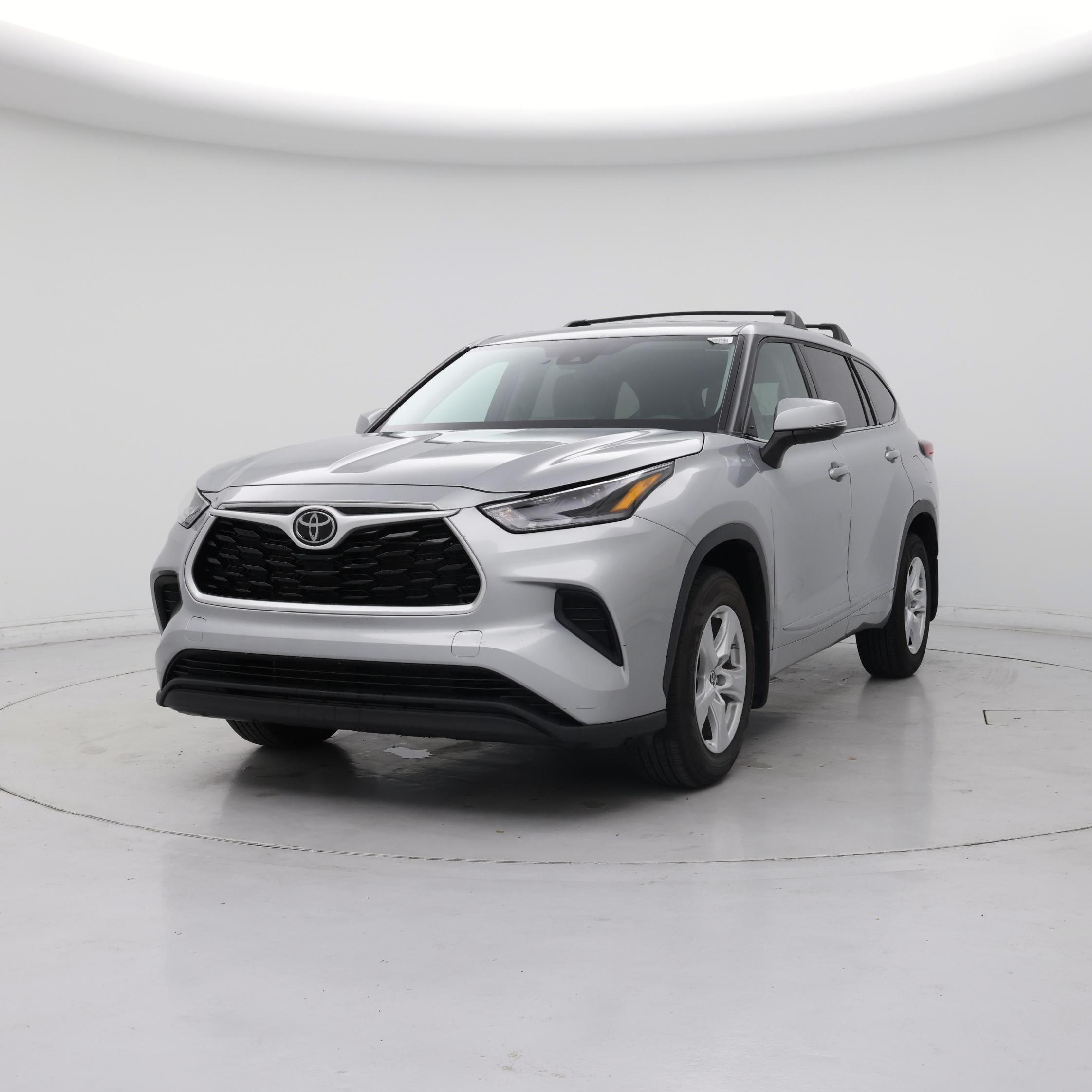 Thumbnail: 2021 Toyota Highlander - 4