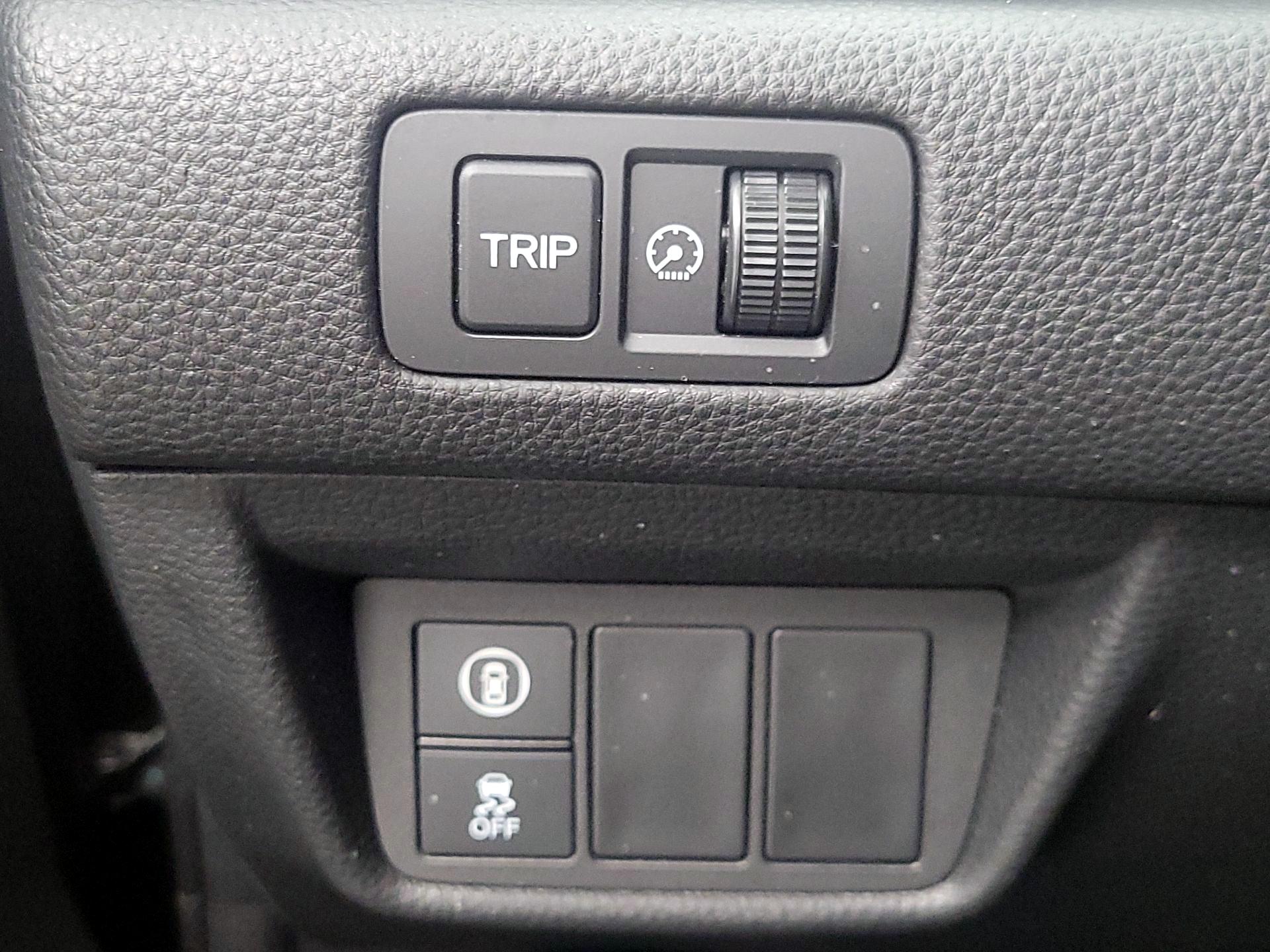 Thumbnail: 2018 Honda Accord - 13