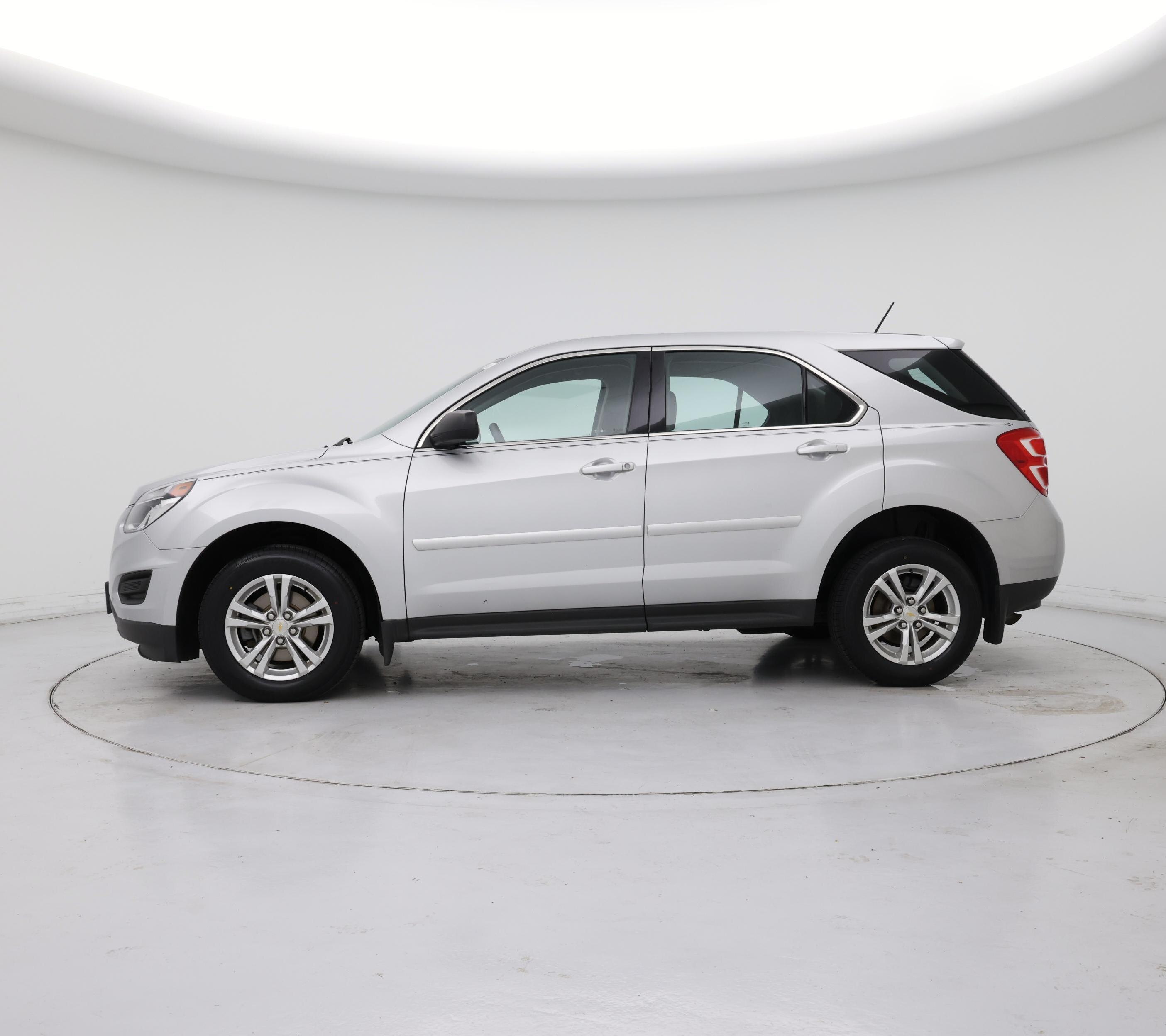 Thumbnail: 2016 Chevrolet Equinox - 3