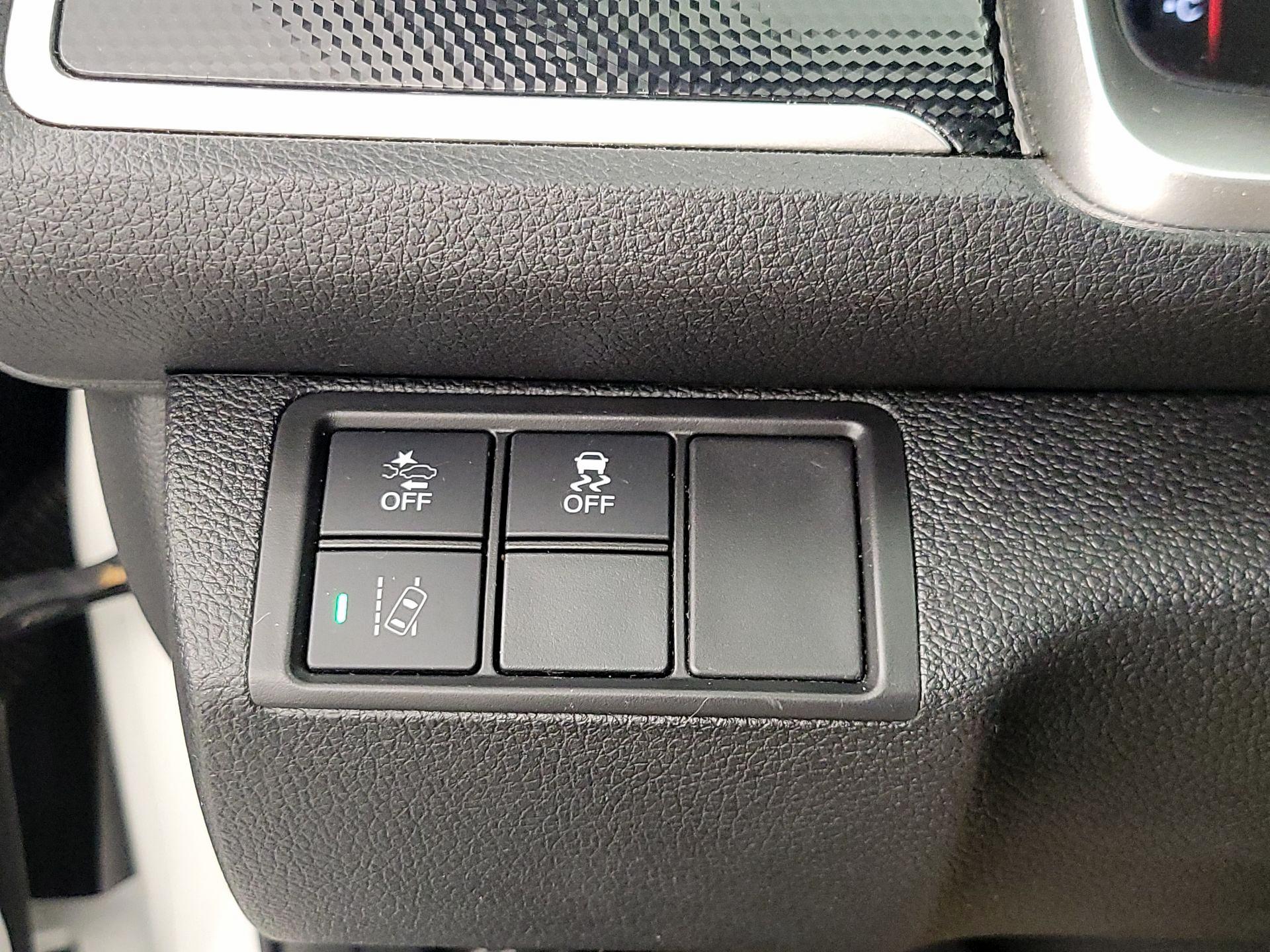 Thumbnail: 2019 Honda Civic - 13